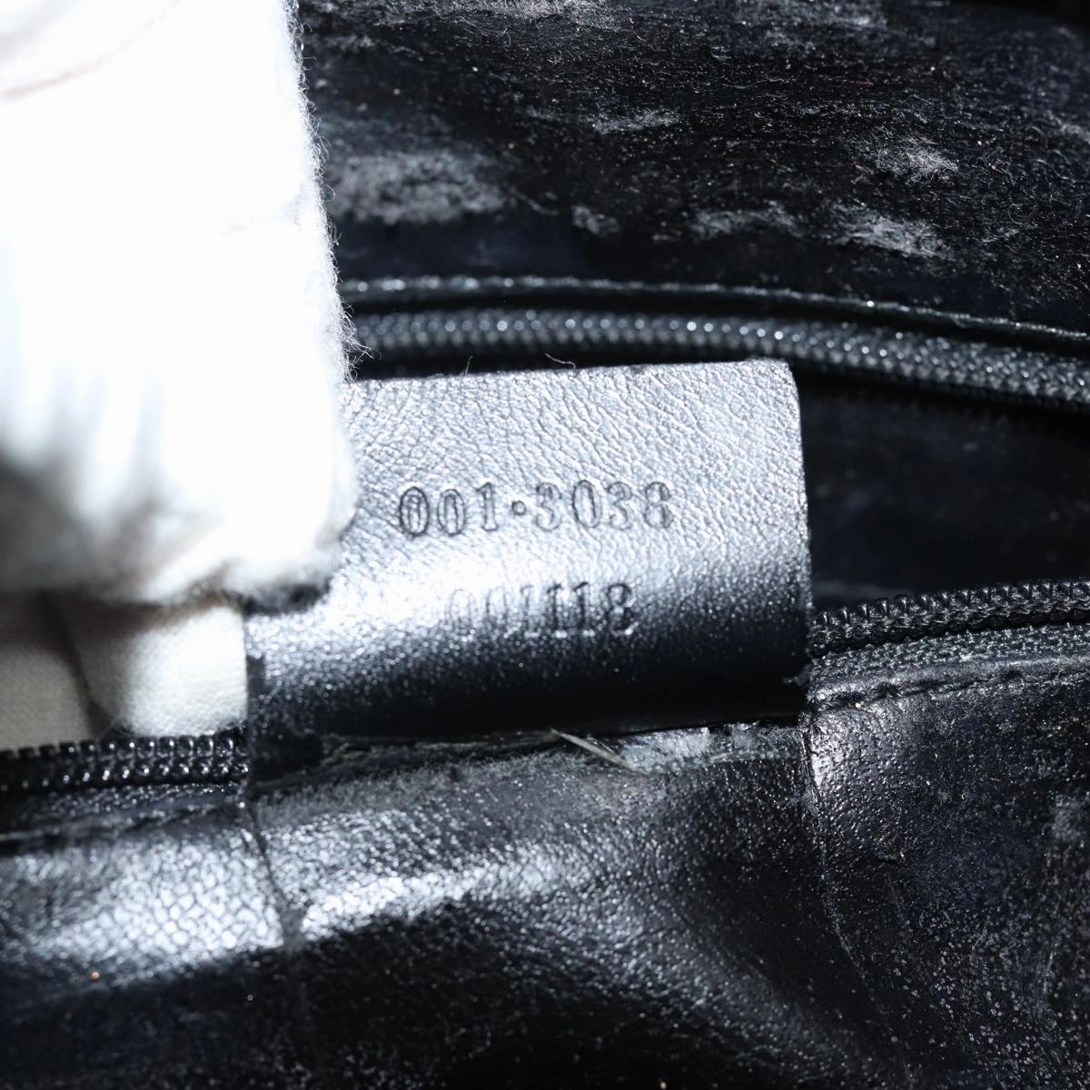 GUCCI Shoulder Bag Leather Black 001 3038  13123