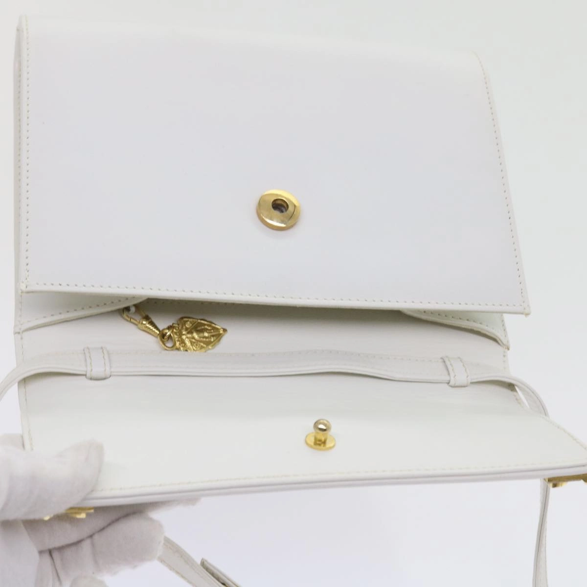 GUCCI Shoulder Bag Leather White 004 056 0209  ep2193