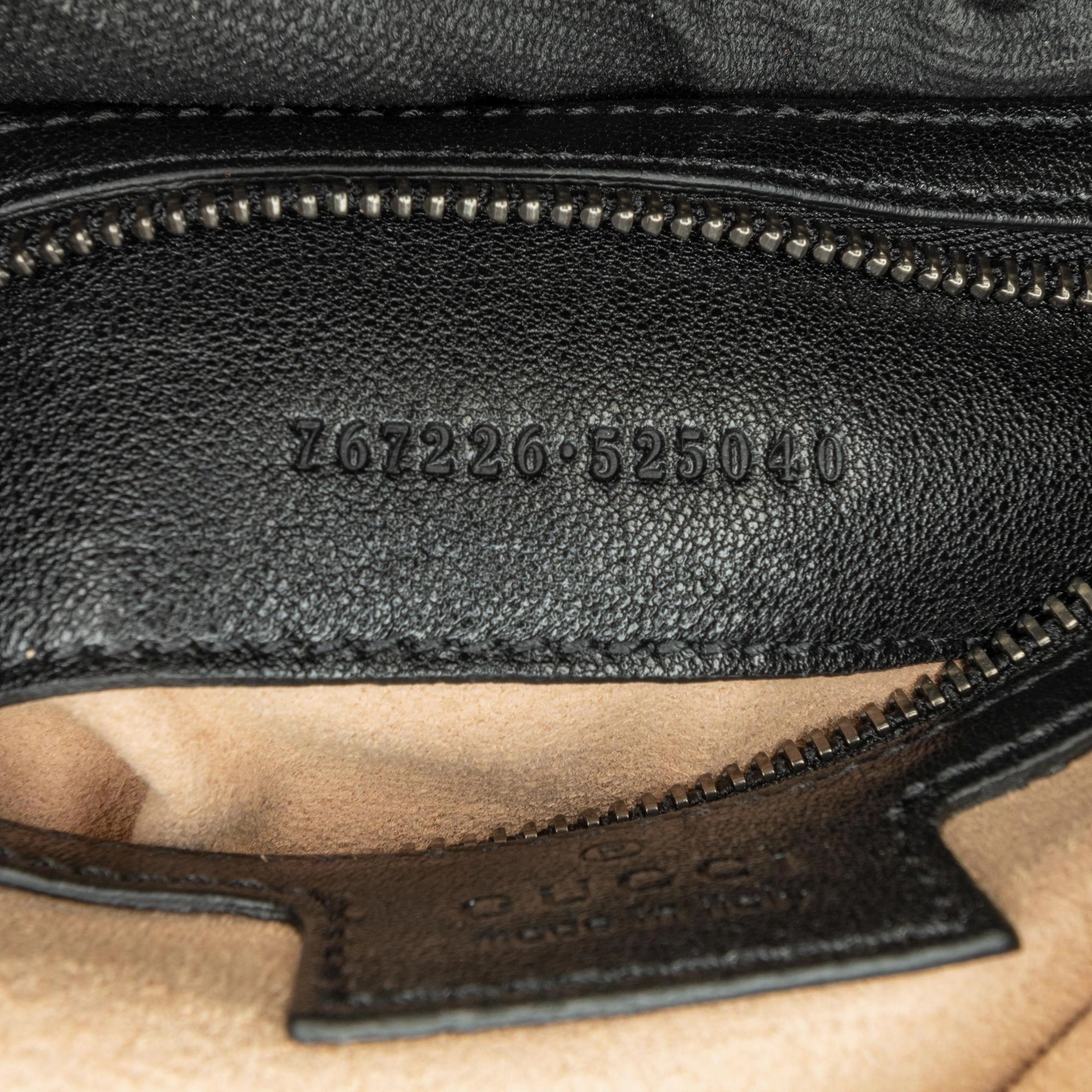 Gucci Small Aphrodite Shoulder Bag (SHG-pn6k6i)