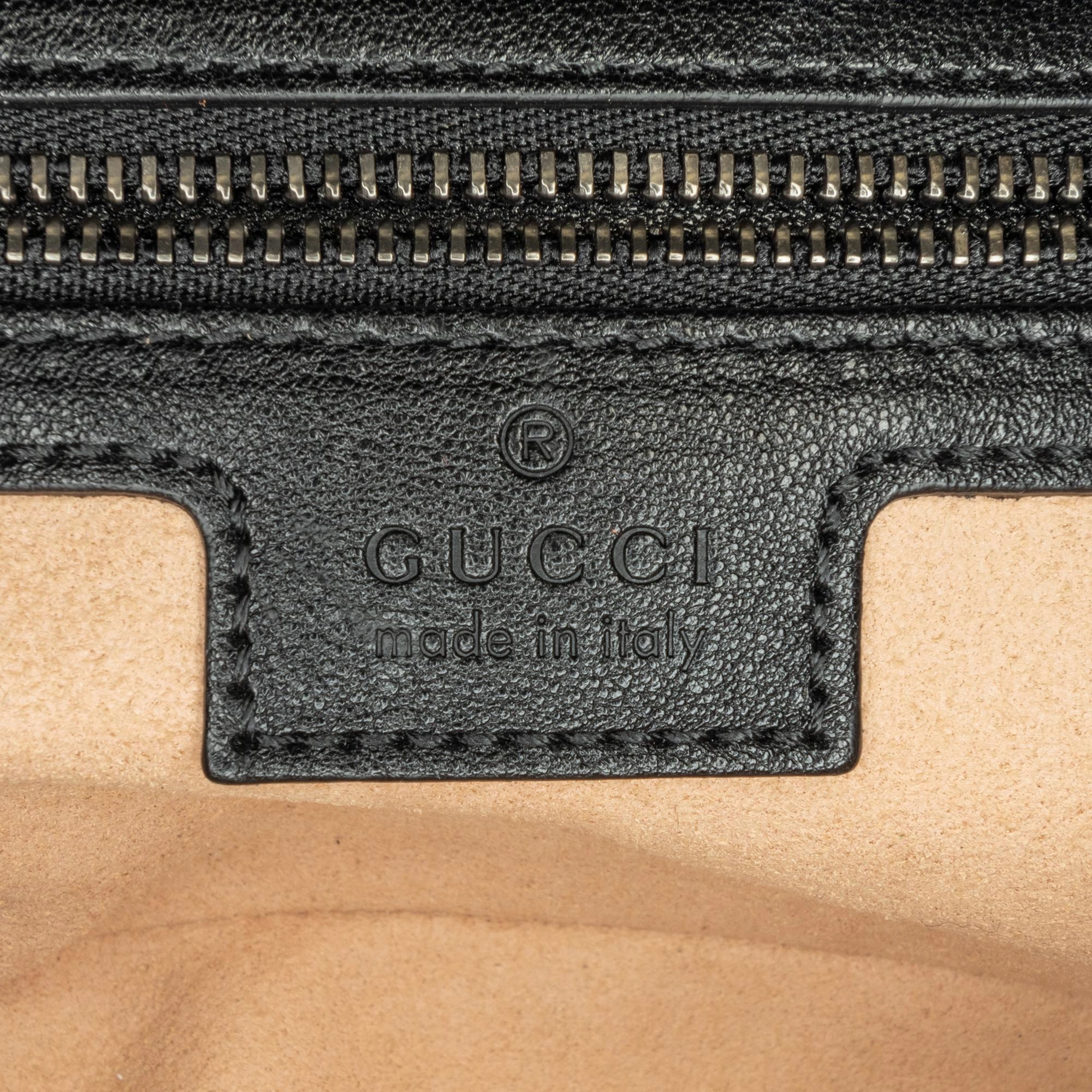 Gucci Small Aphrodite Shoulder Bag (SHG-pn6k6i)