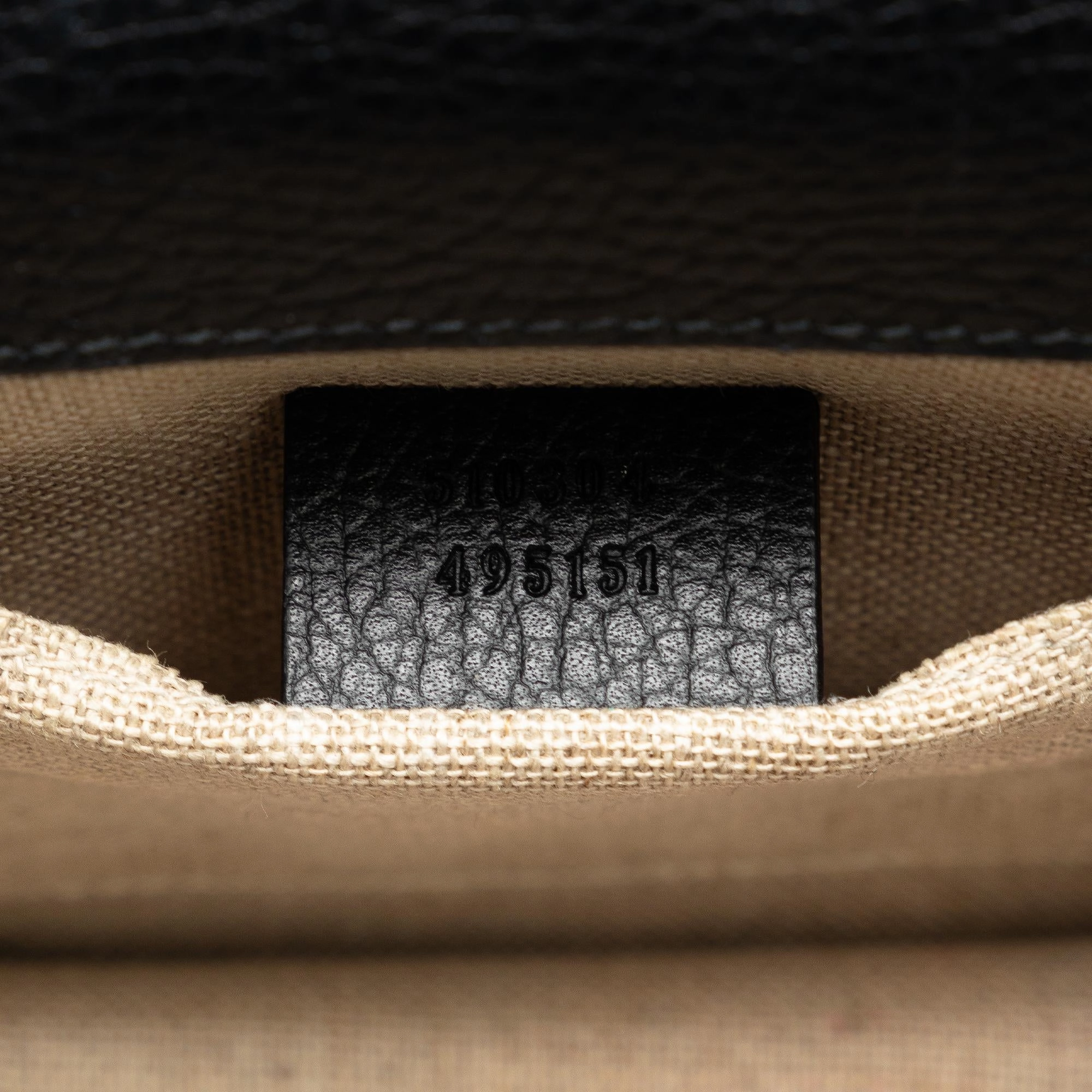 Gucci Small Dollar Interlocking G Crossbody (SHG-QutaH4)