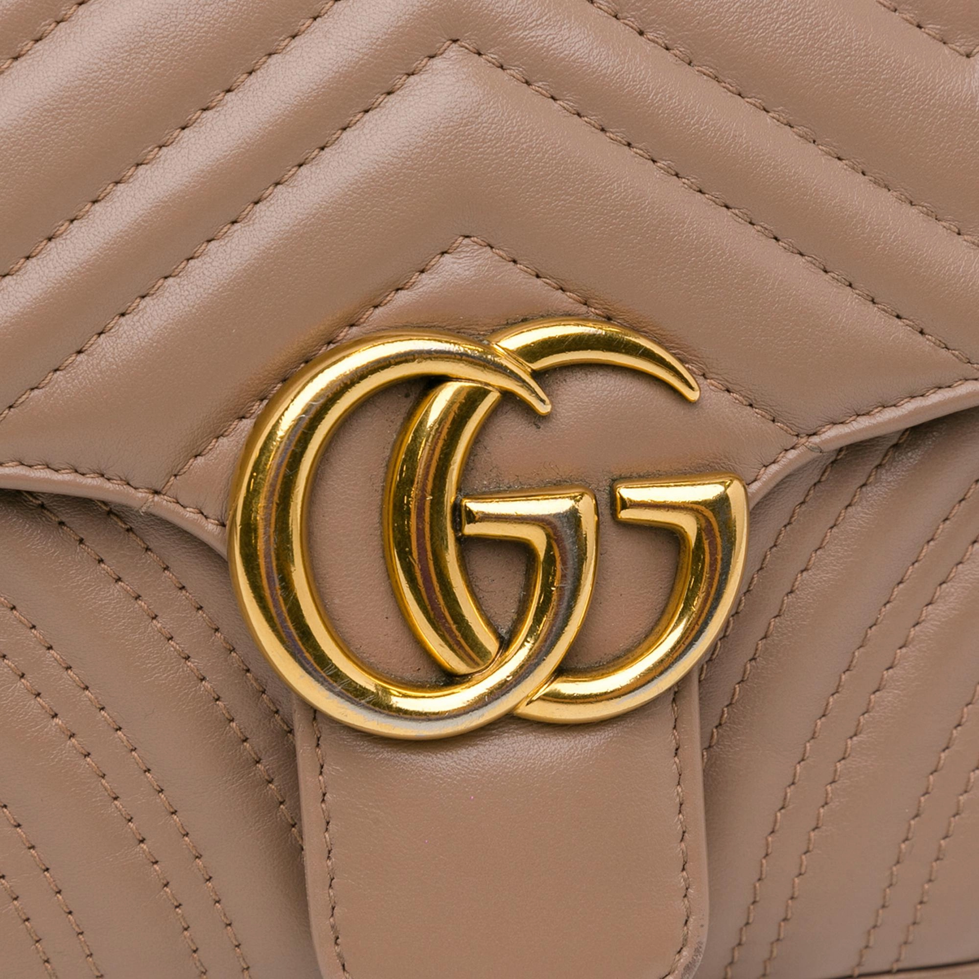 Gucci Small GG Marmont Matelasse Crossbody Bag (SHG-WEebbv)