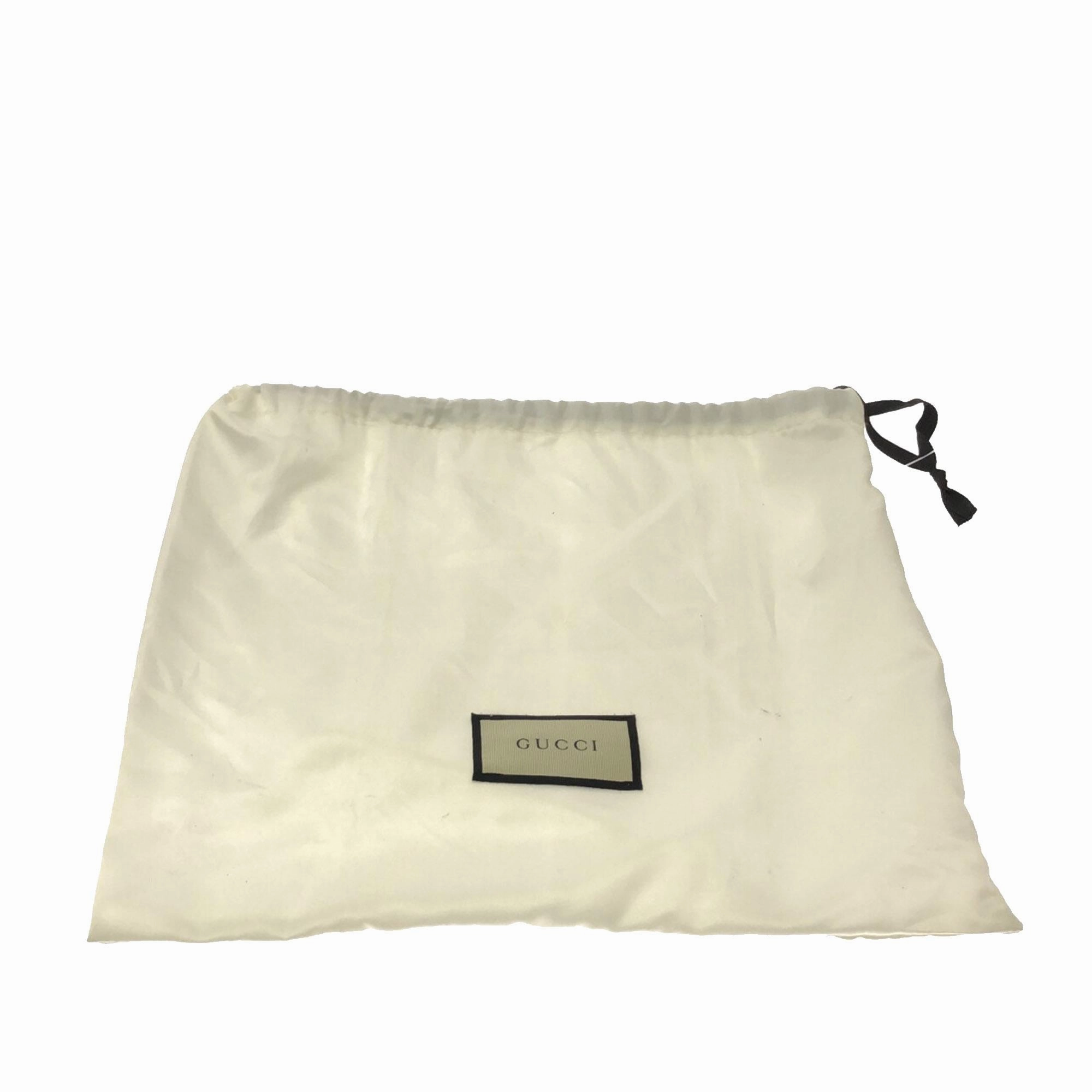 Gucci Small GG Marmont Matelasse Crossbody (SHG-NUxC1I)