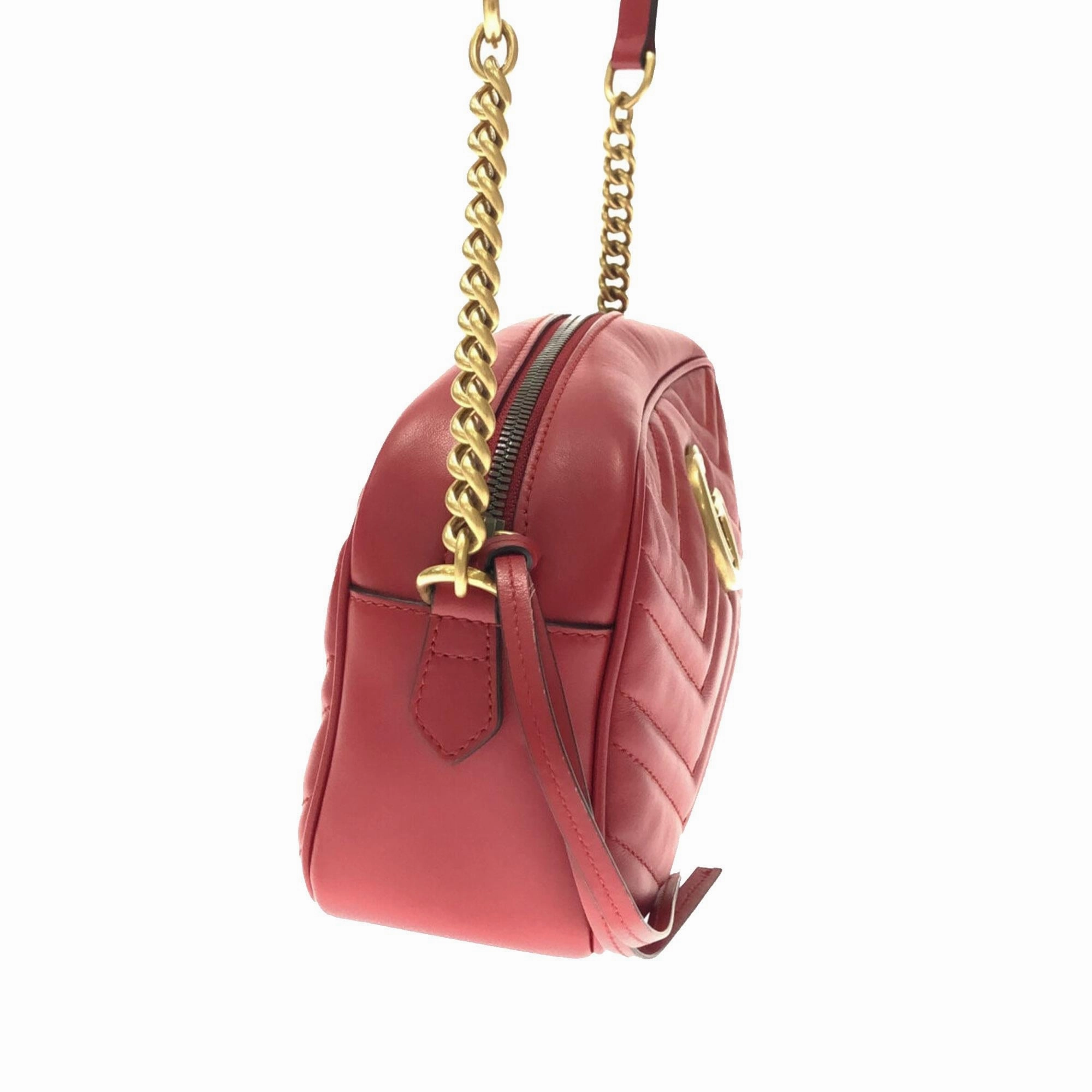 Gucci Small GG Marmont Matelasse Crossbody (SHG-NUxC1I)