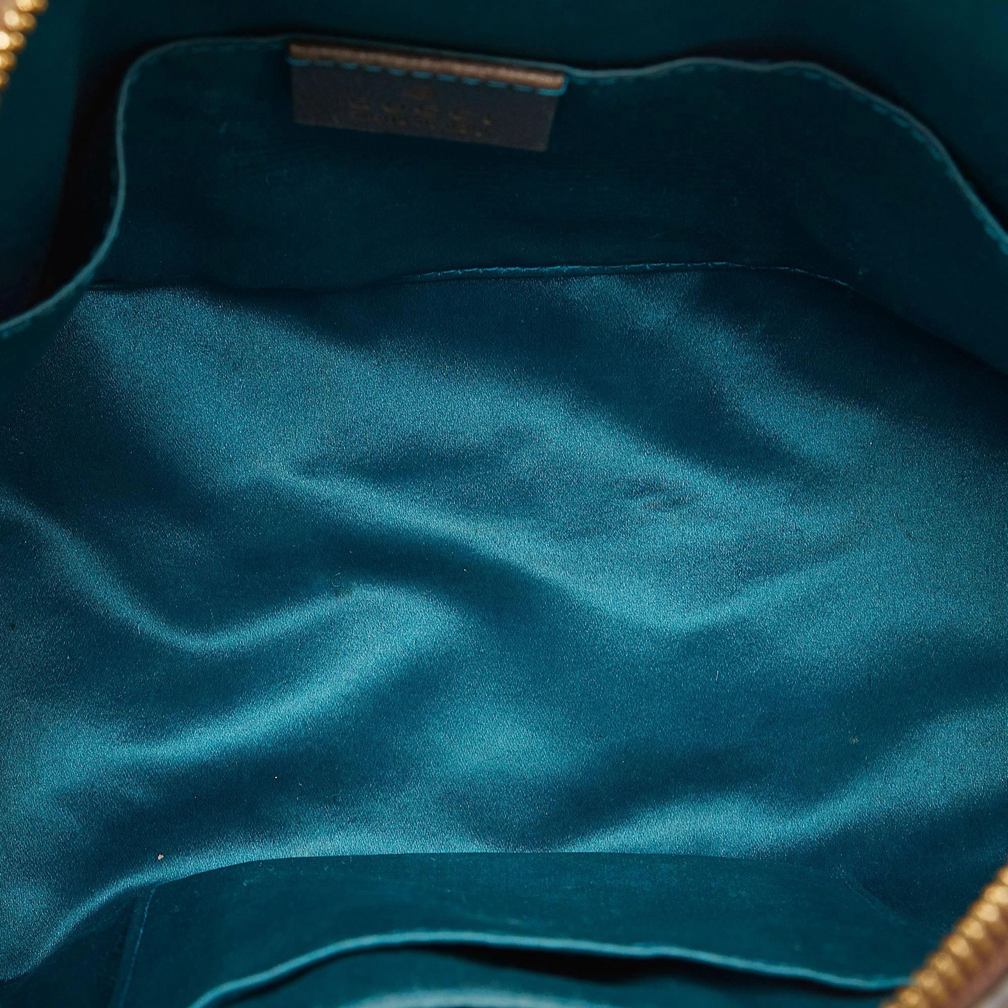Gucci Small GG Supreme Ophidia Dome Crossbody Bag (SHG-bGG5IQ)