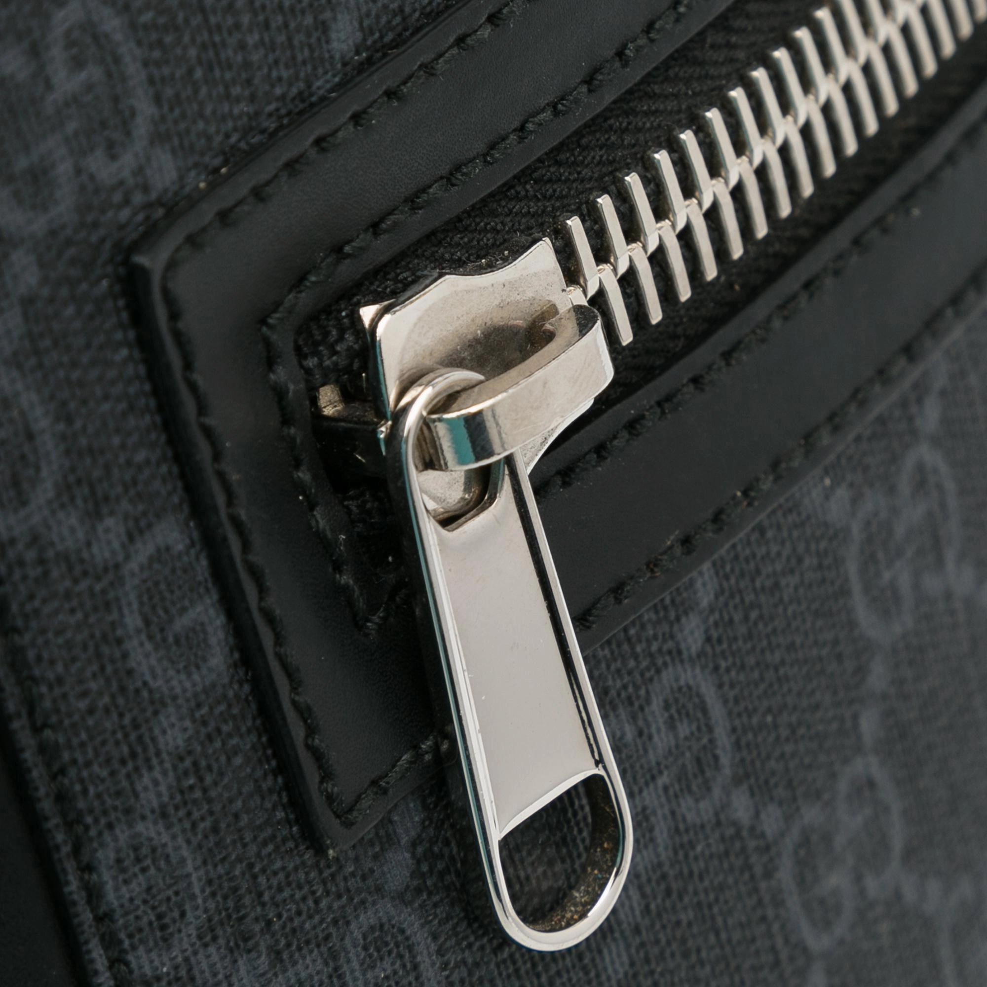 Gucci Small GG Supreme Web Crossbody (SHG-A9s8Ix)