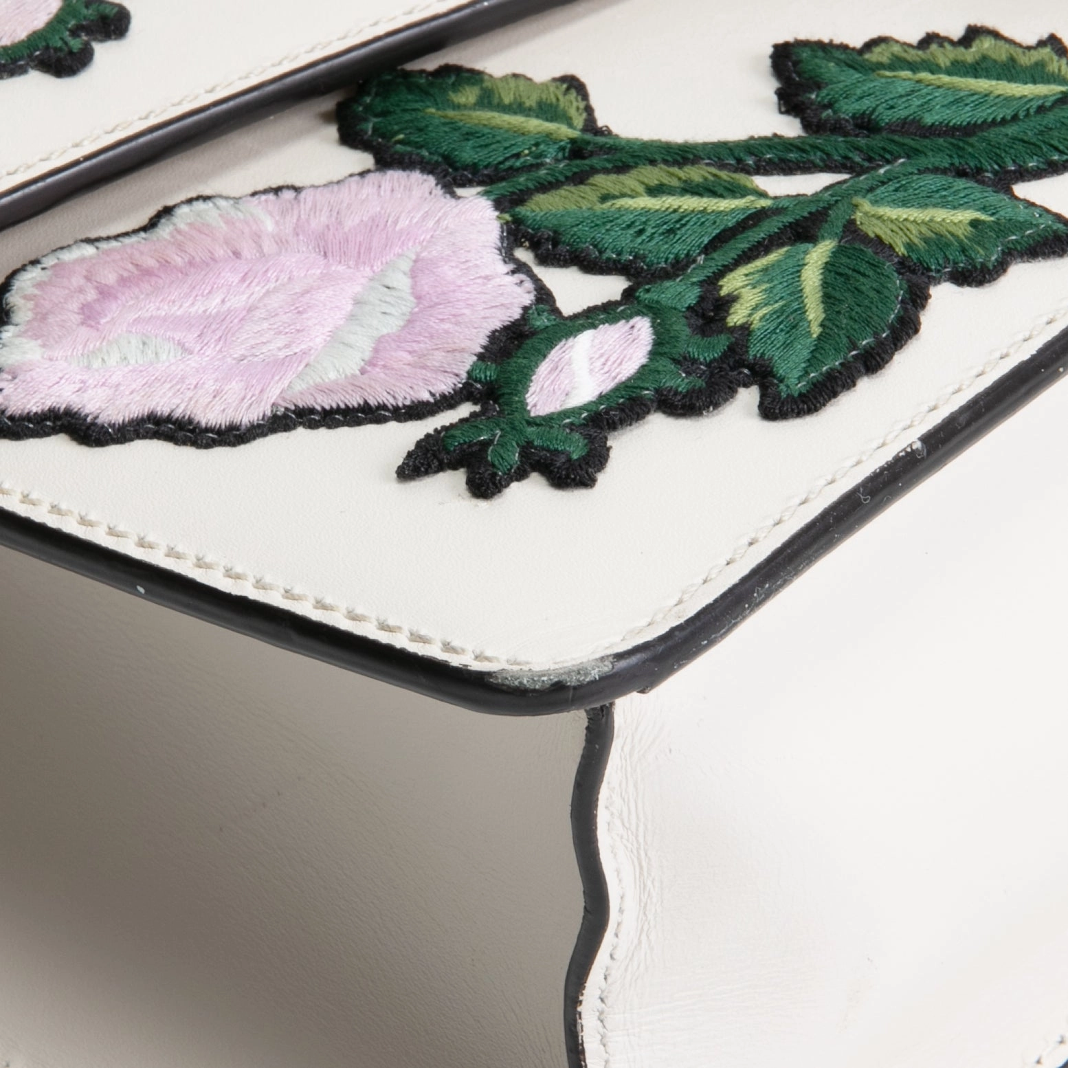 GUCCI Sylvie- Ivory OUTLET FINAL SALE