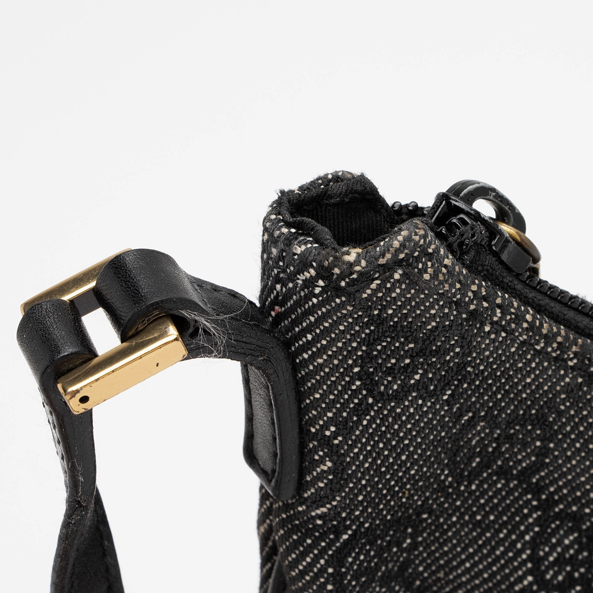 Gucci Vintage GG Denim Small Shoulder Bag (SHF-yTYszL)