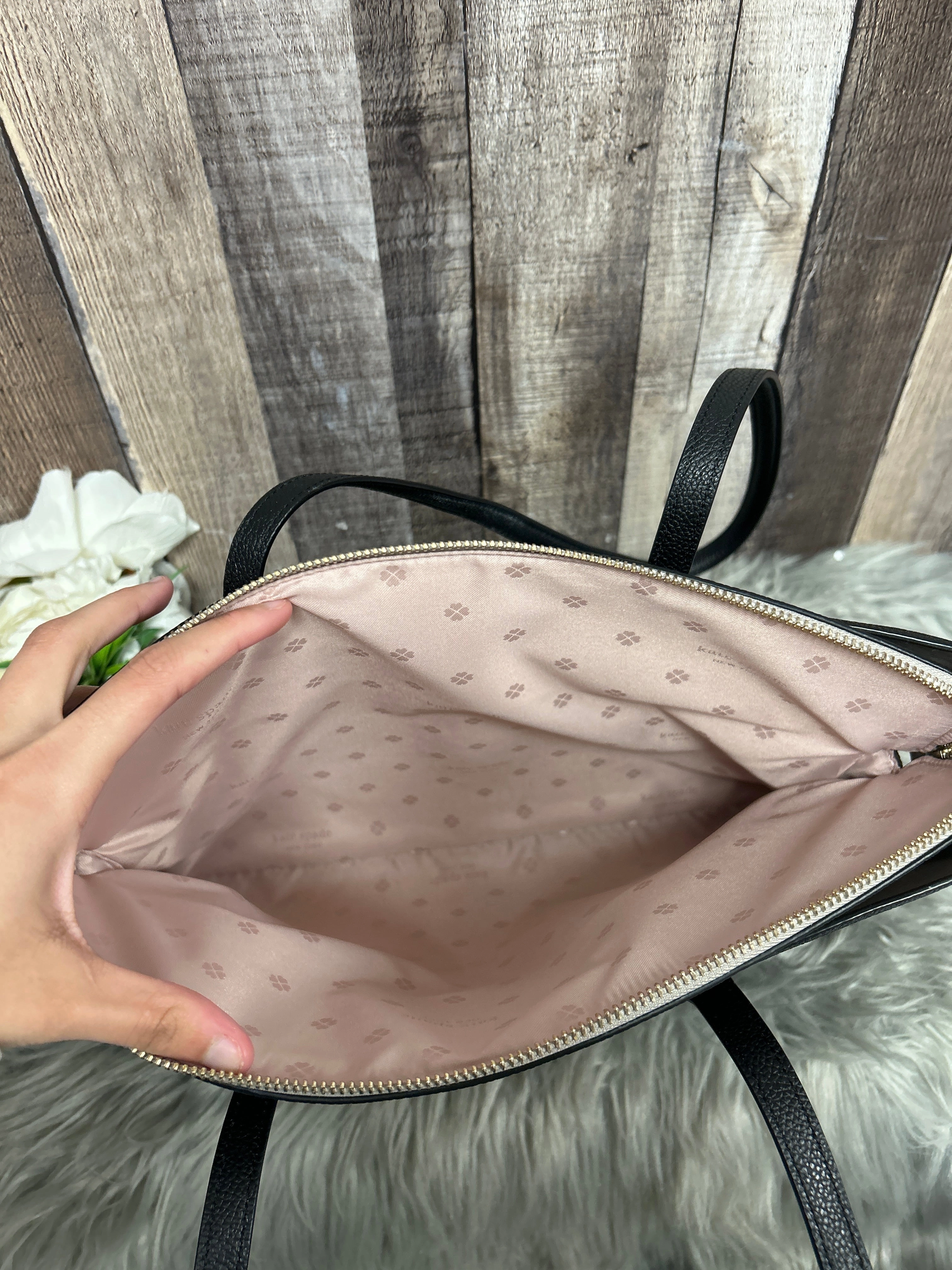 Handbag Designer By Kate Spade, Size: Large