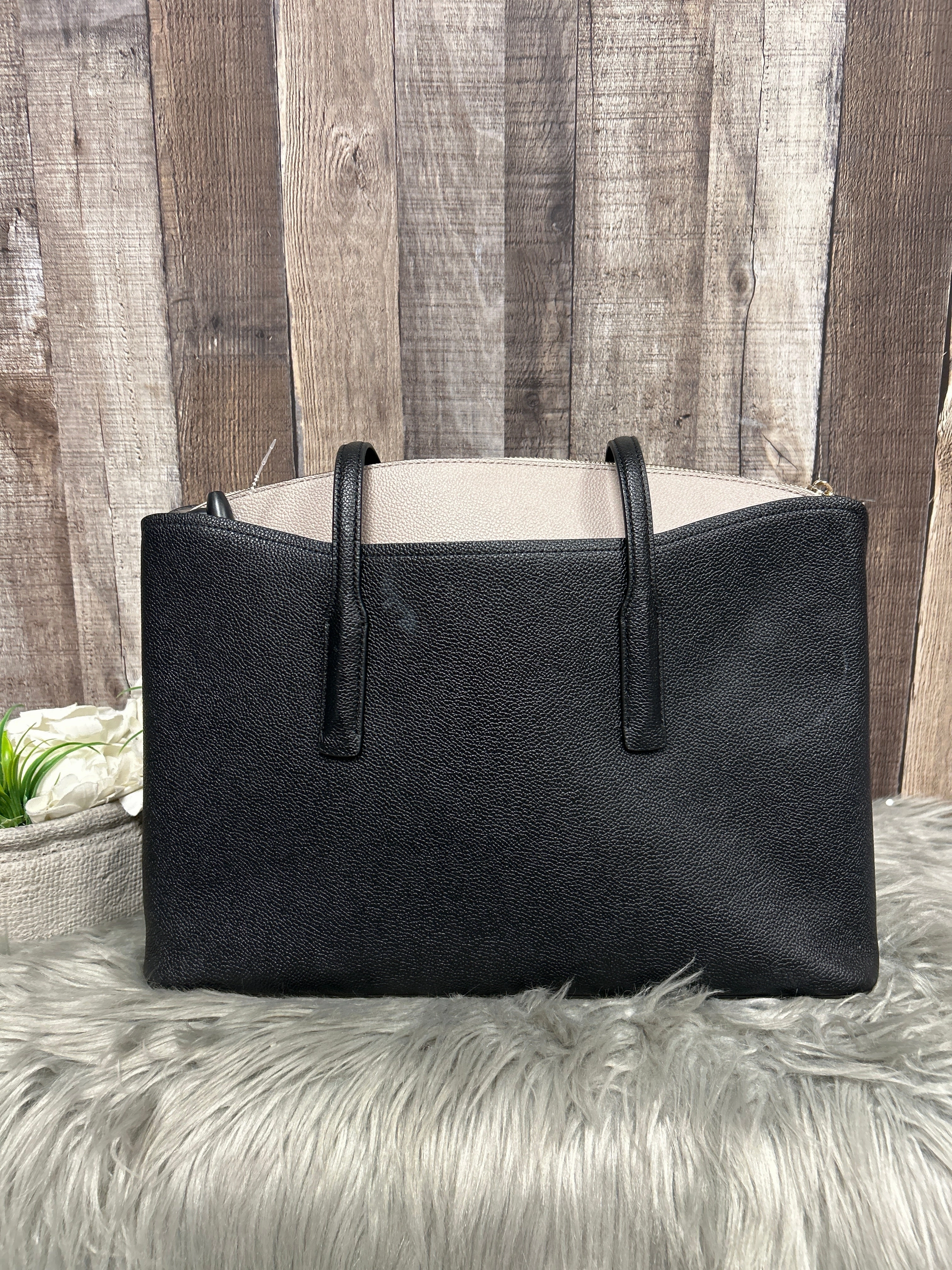 Handbag Designer By Kate Spade, Size: Large