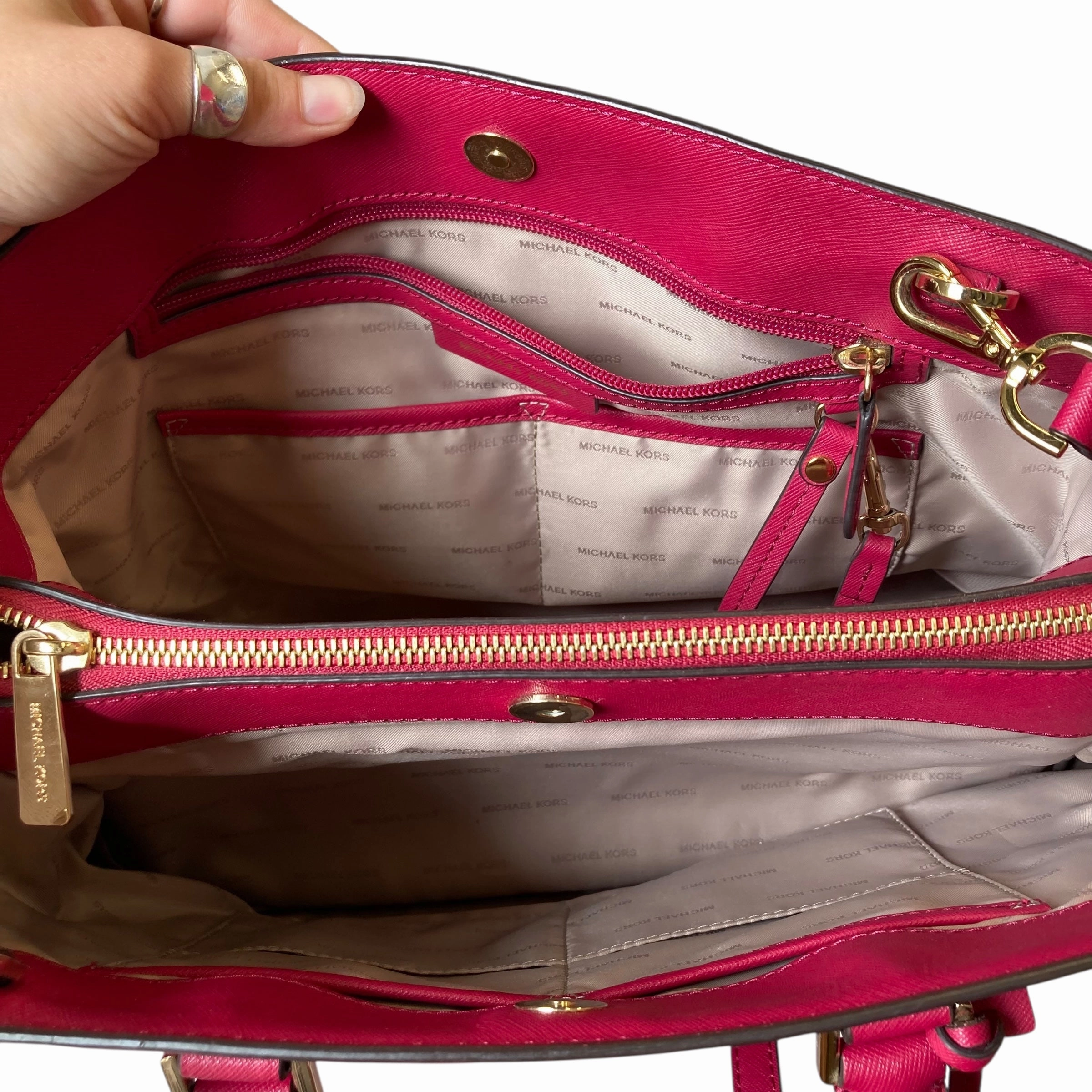 Handbag Designer By Michael Kors In Dark Magenta, Size:Medium