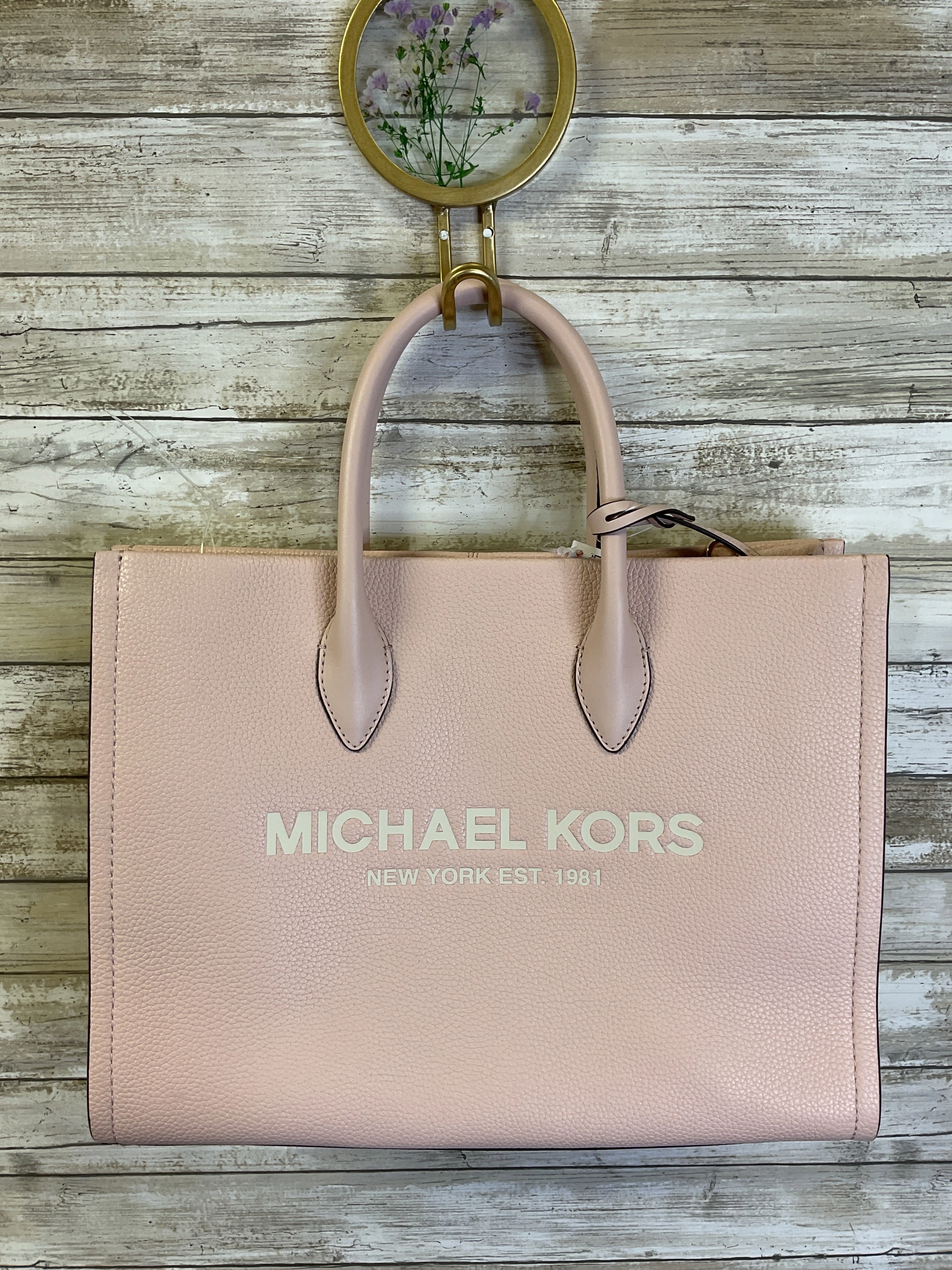 Handbag Designer By Michael Kors In Pink, Size:Medium