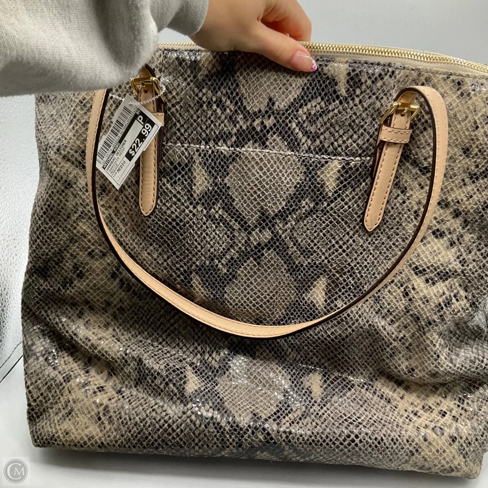 Handbag Designer By Michael Kors, Size: Medium