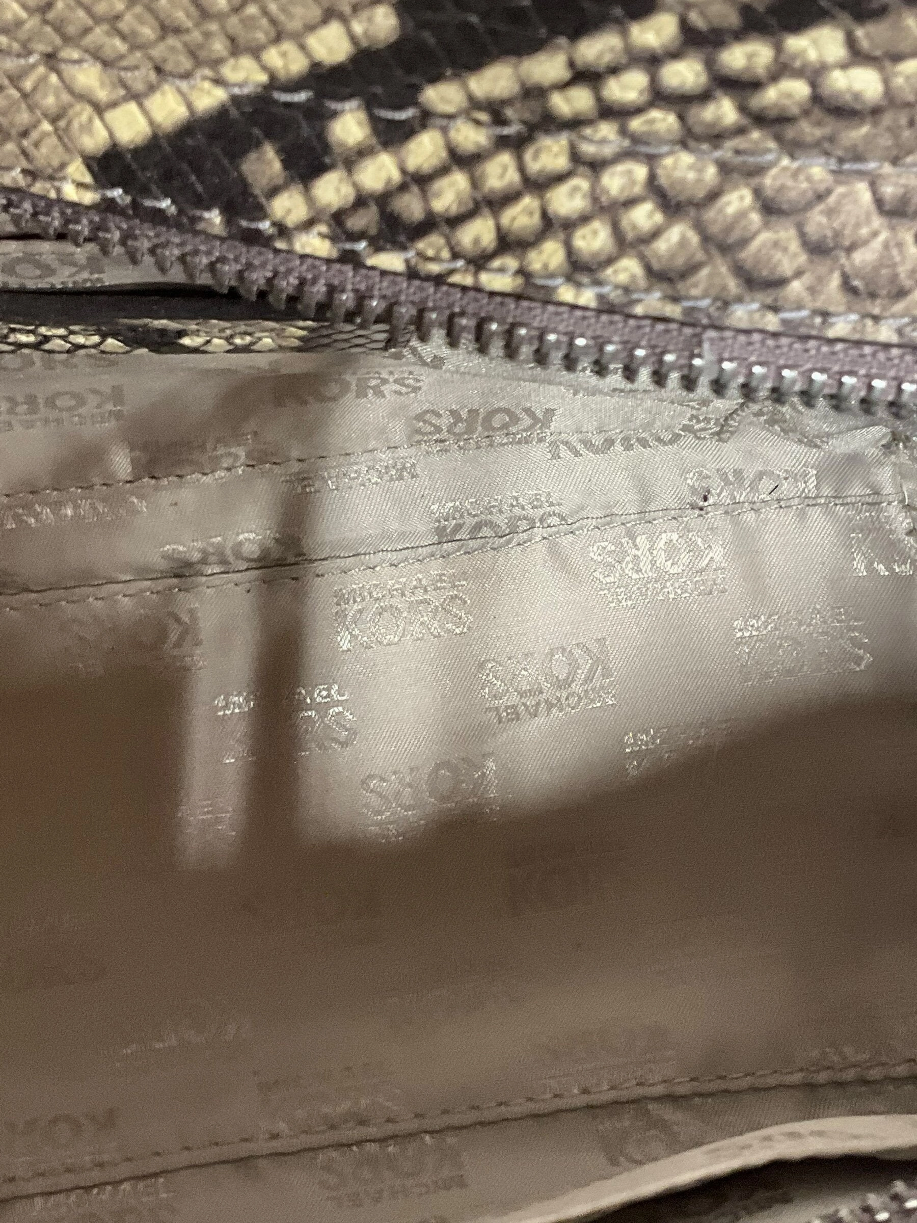 Handbag Designer By Michael Kors  Size: Medium