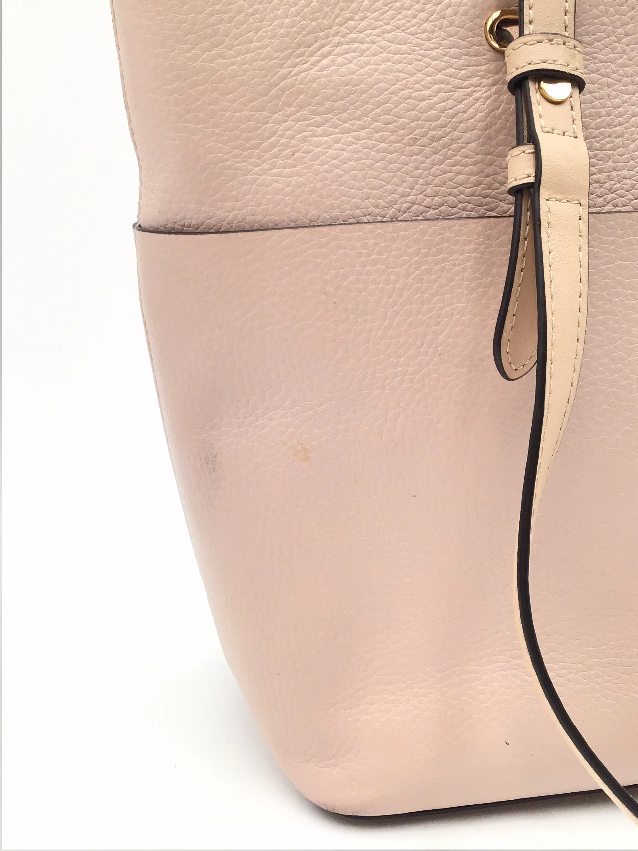 Handbag Designer By Michael Kors  Size: Medium