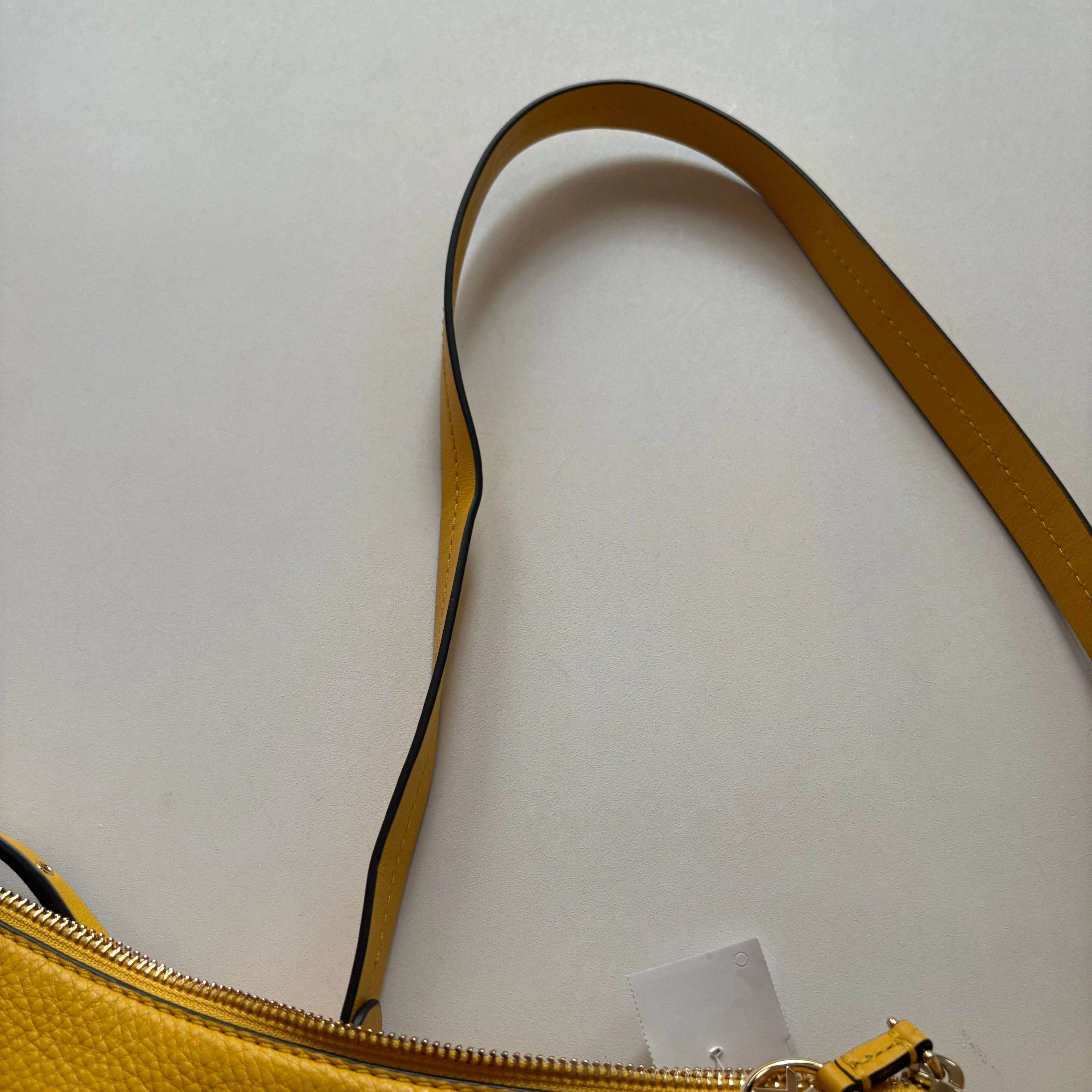 Handbag Designer By Michael Kors, Size: Medium