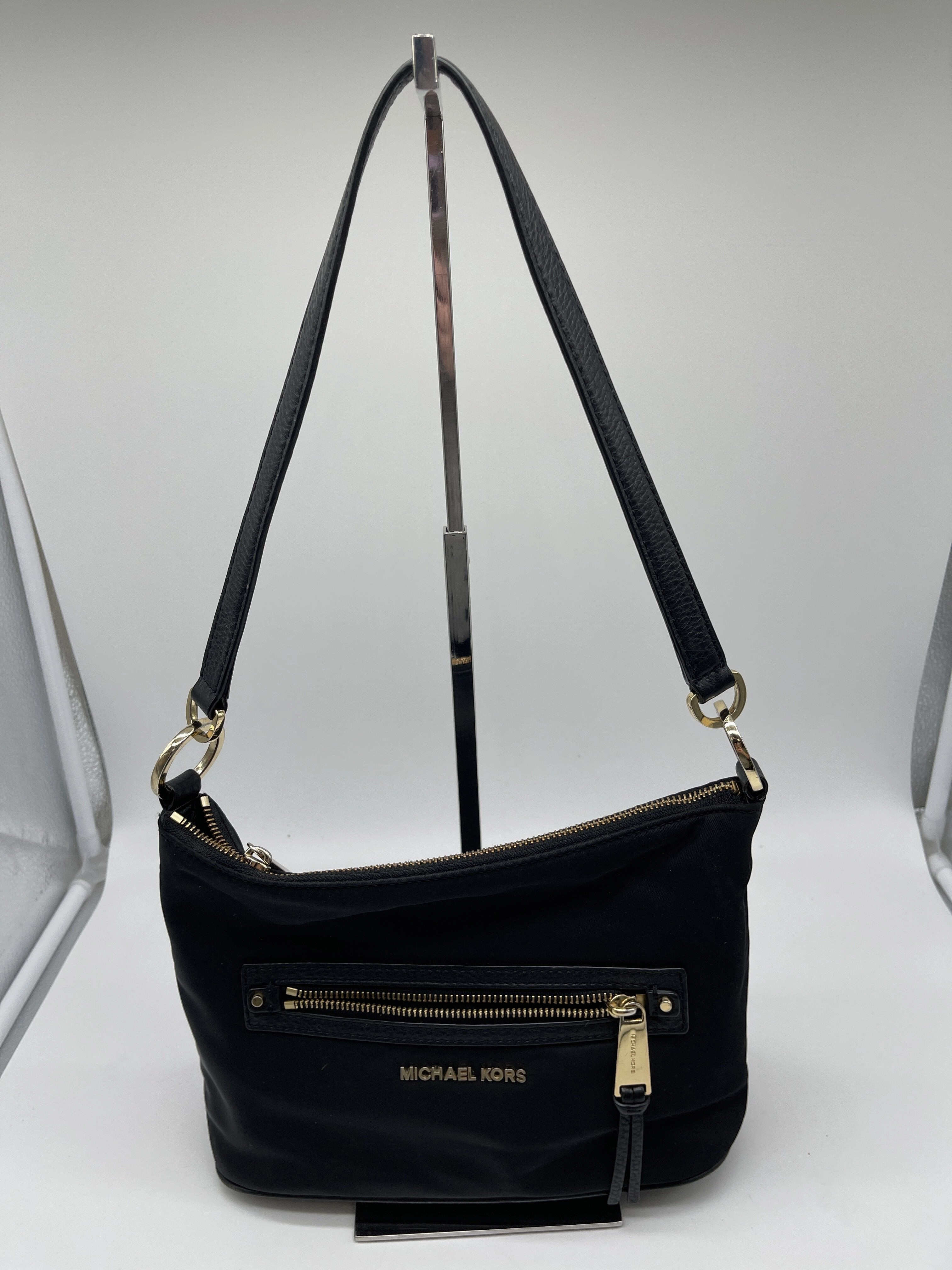 Handbag Designer By Michael Kors  Size: Small