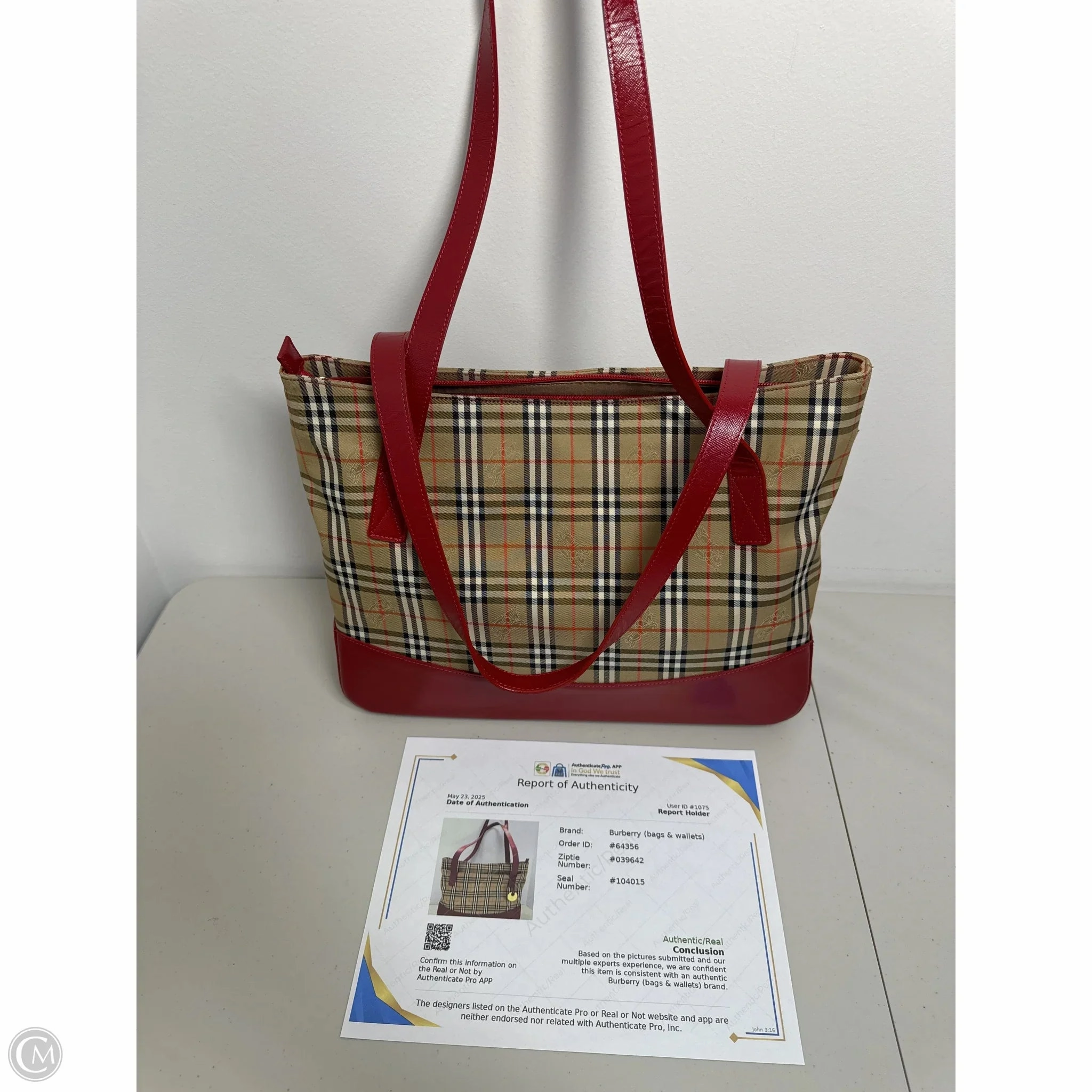 Handbag Luxury Designer By Burberry, Size: Large