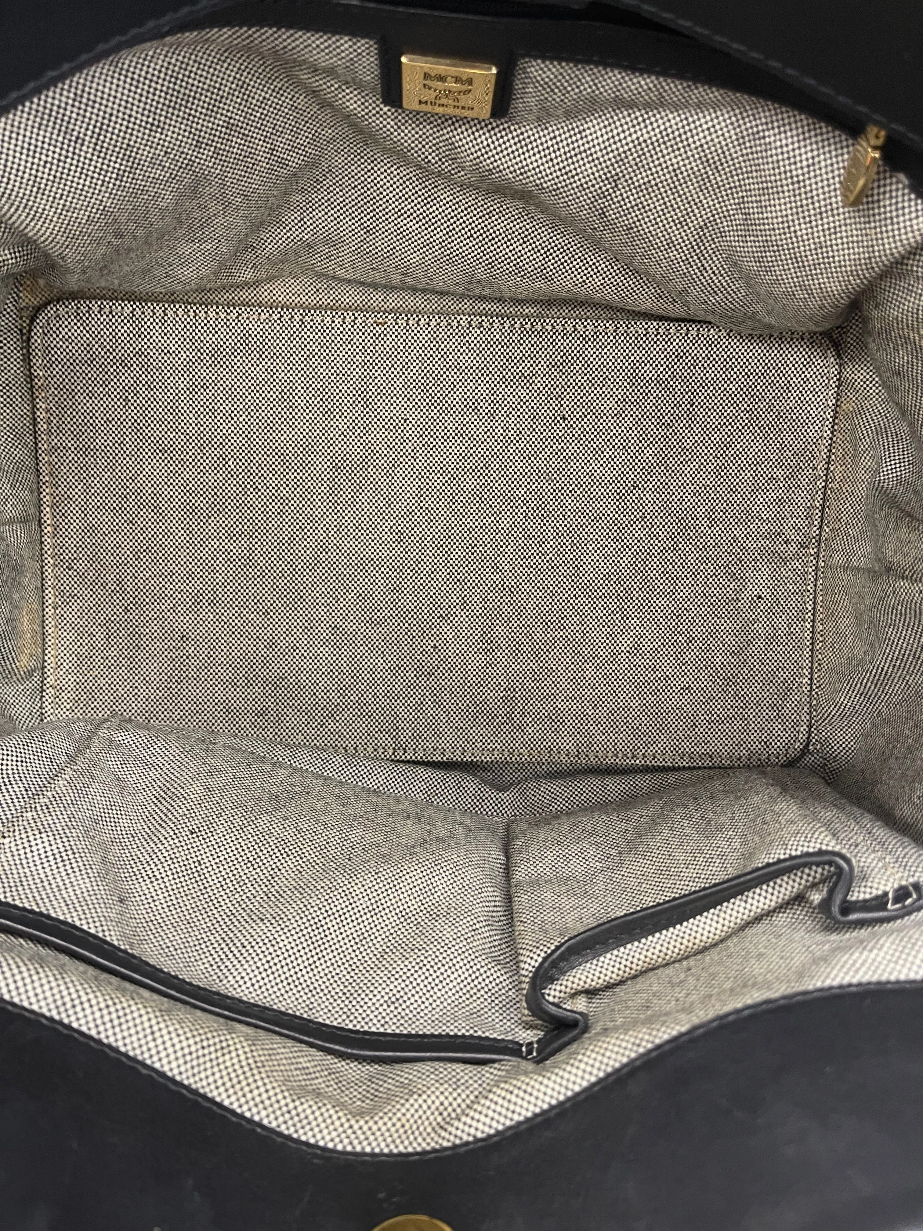 Handbag Luxury Designer By Mcm, Size: Medium