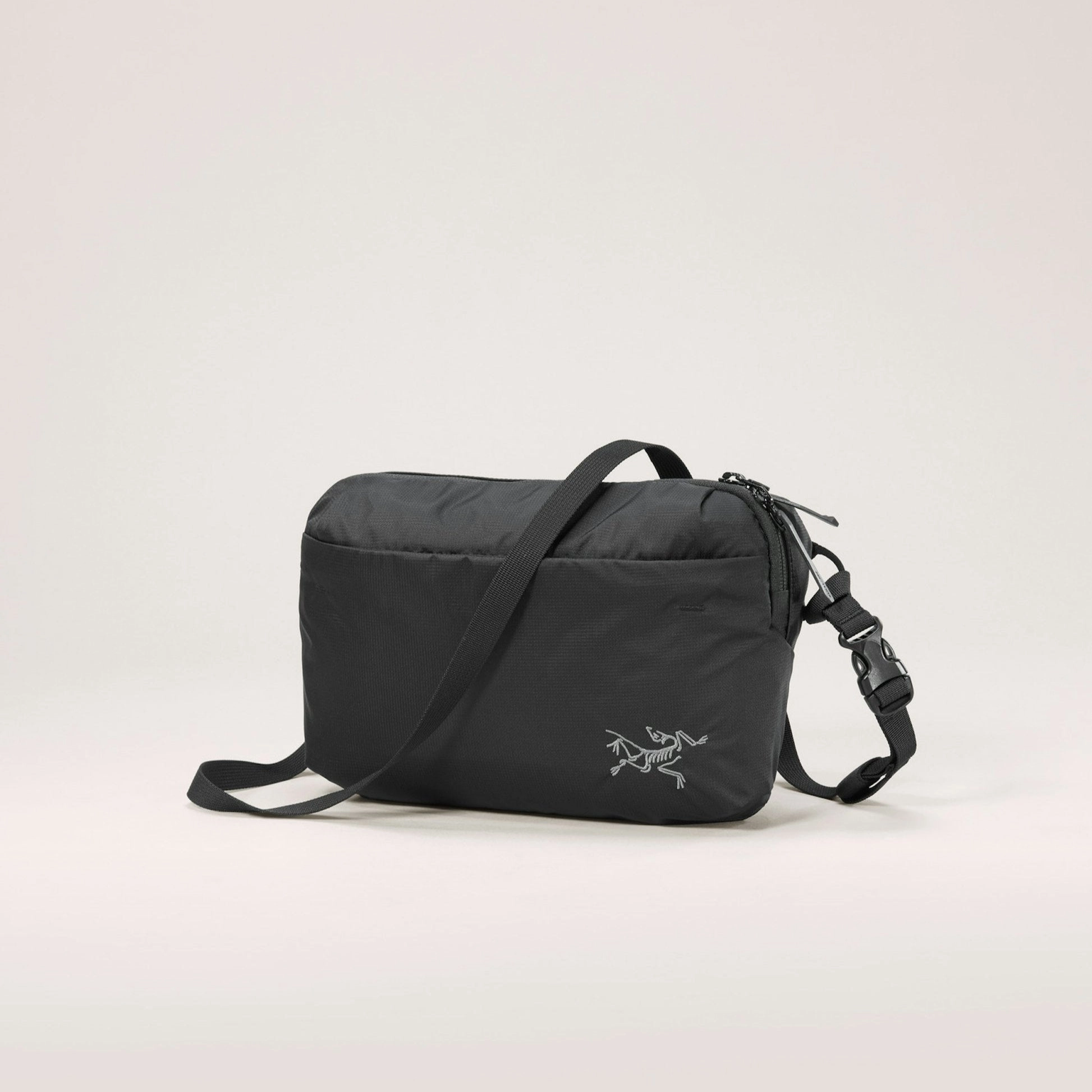 Heliad Crossbody Bag 6L