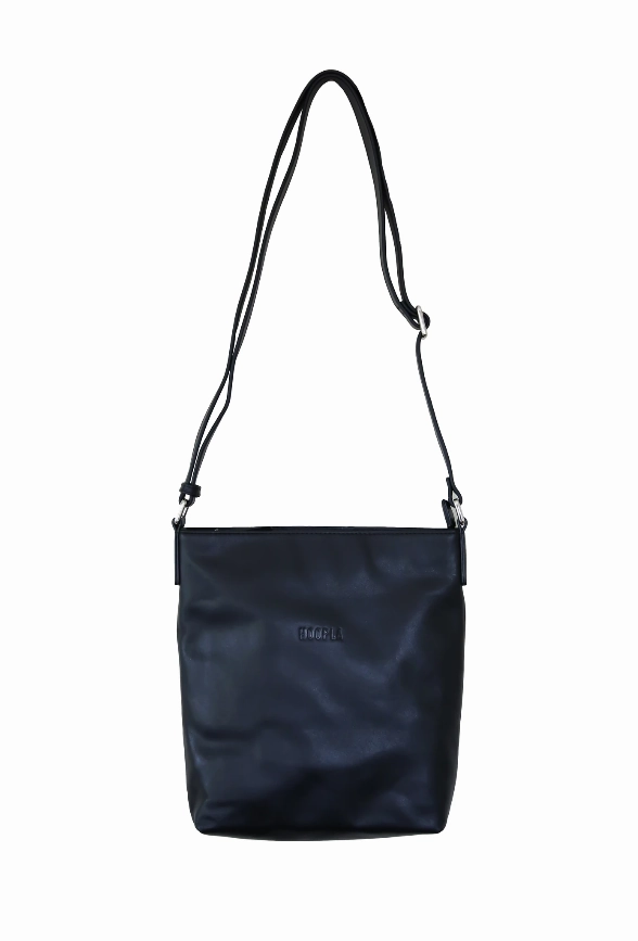 HOOPLA LEATHER CROSSBODY SLOUCH BAG BLACK