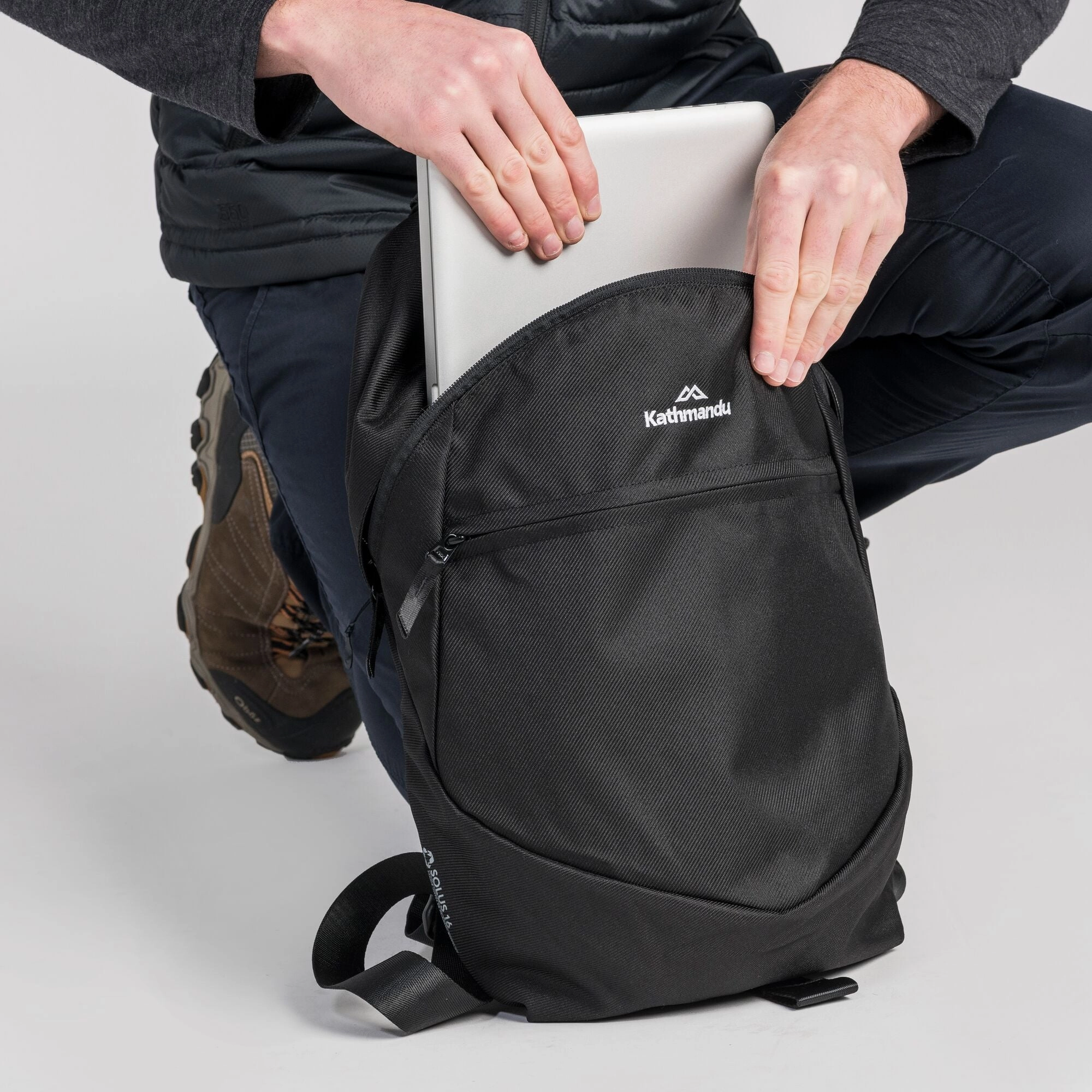 Kathmandu Solus Pack