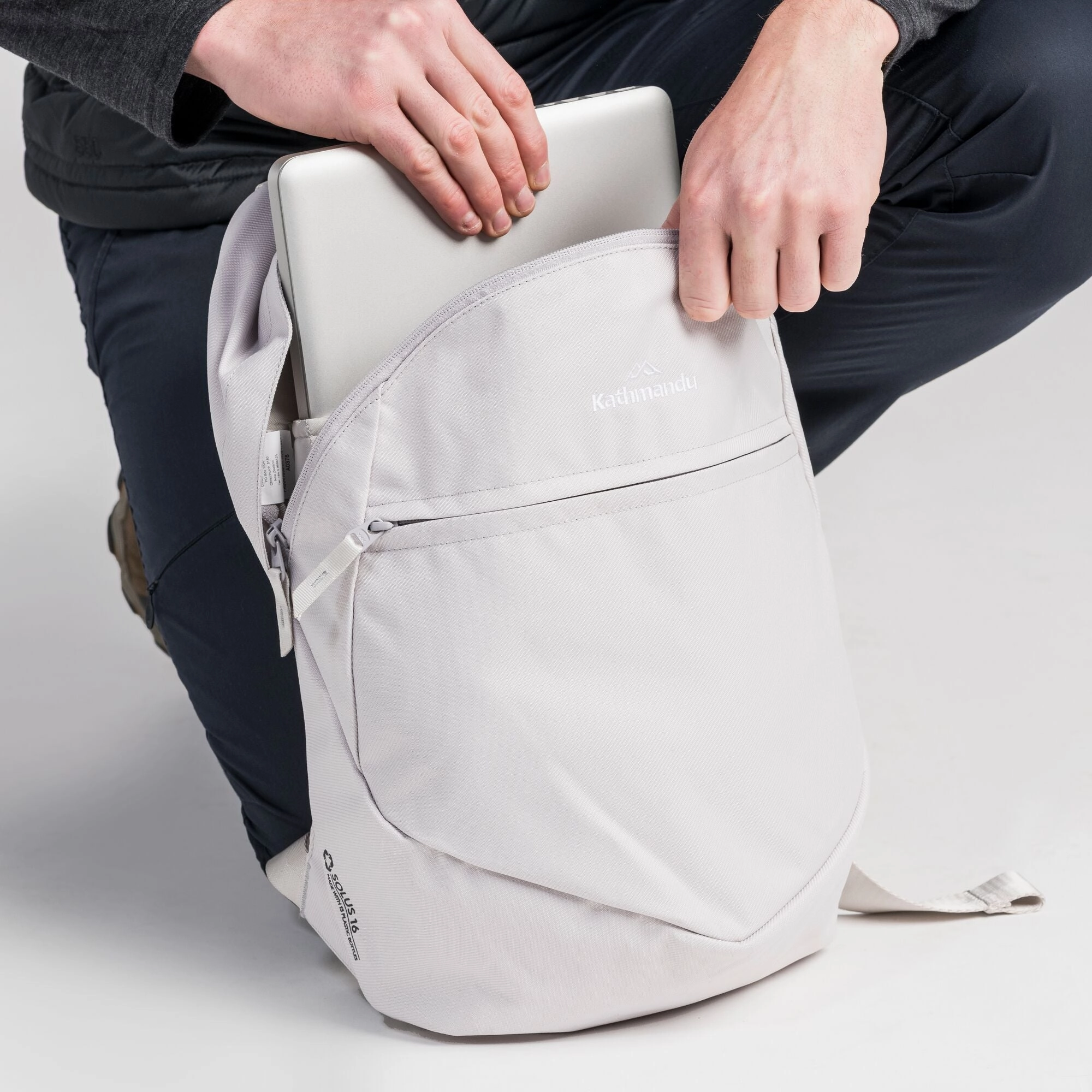 Kathmandu Solus Pack
