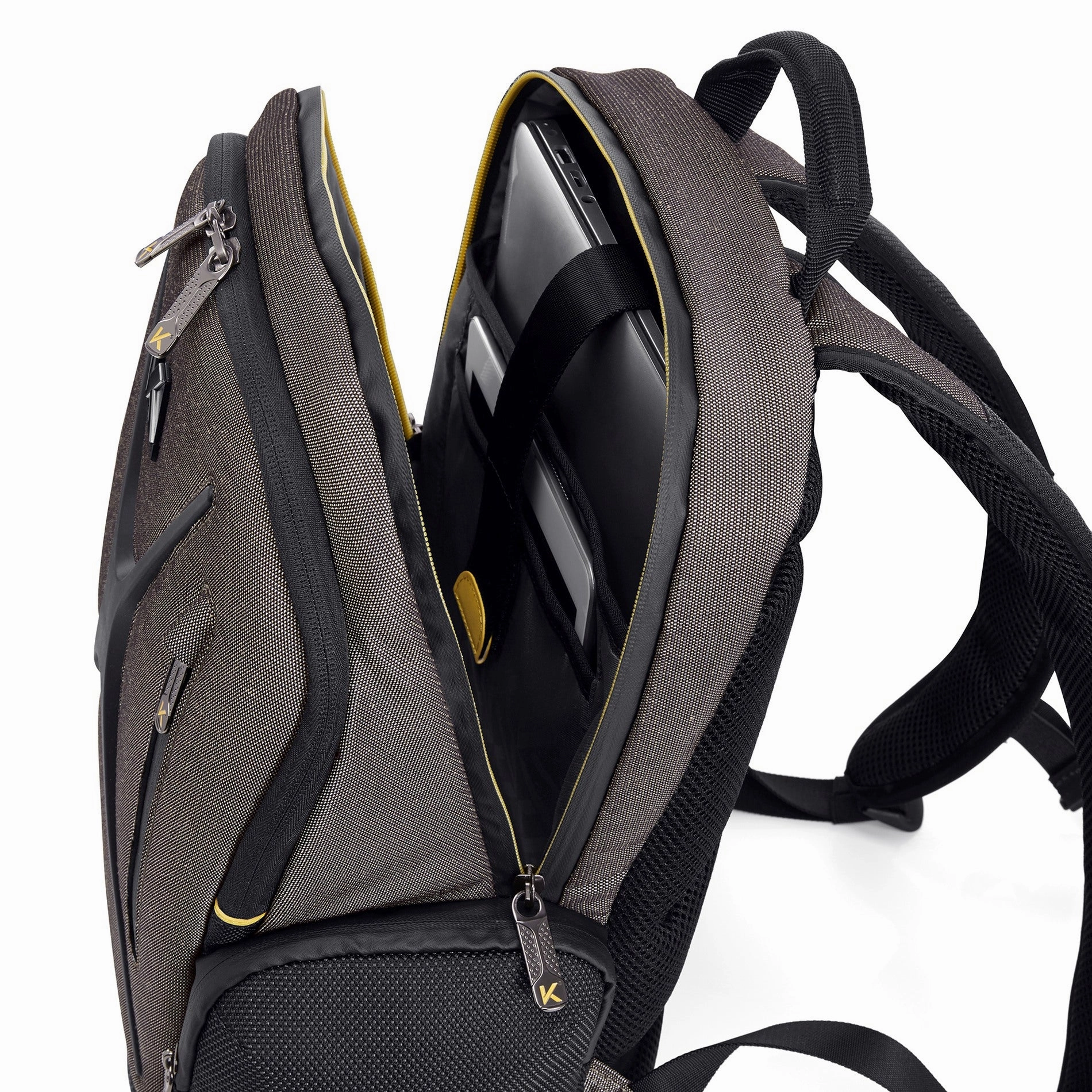 Kevlar by DuPont Endeavour Multipurpose Backpacks