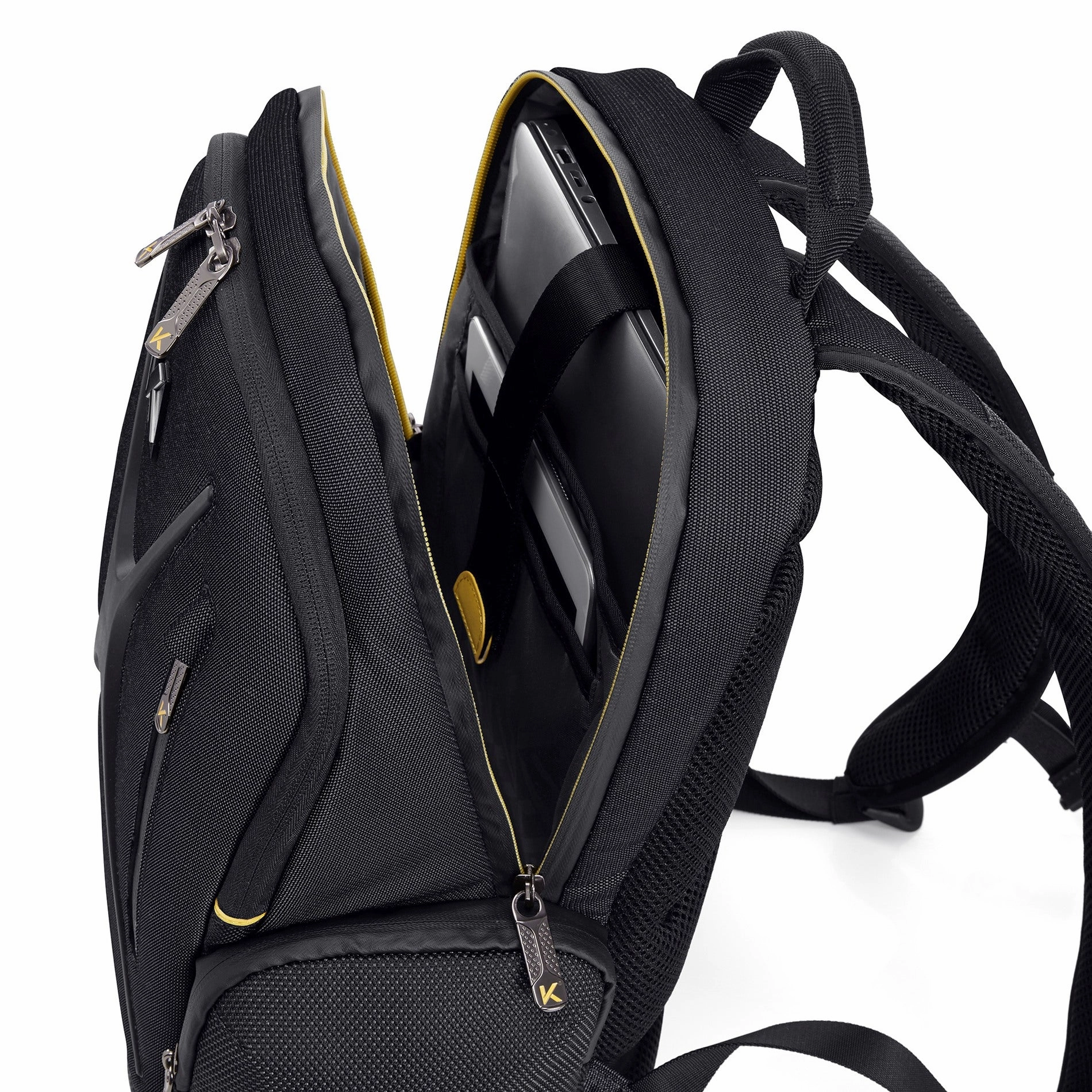 Kevlar by DuPont Endeavour Multipurpose Backpacks