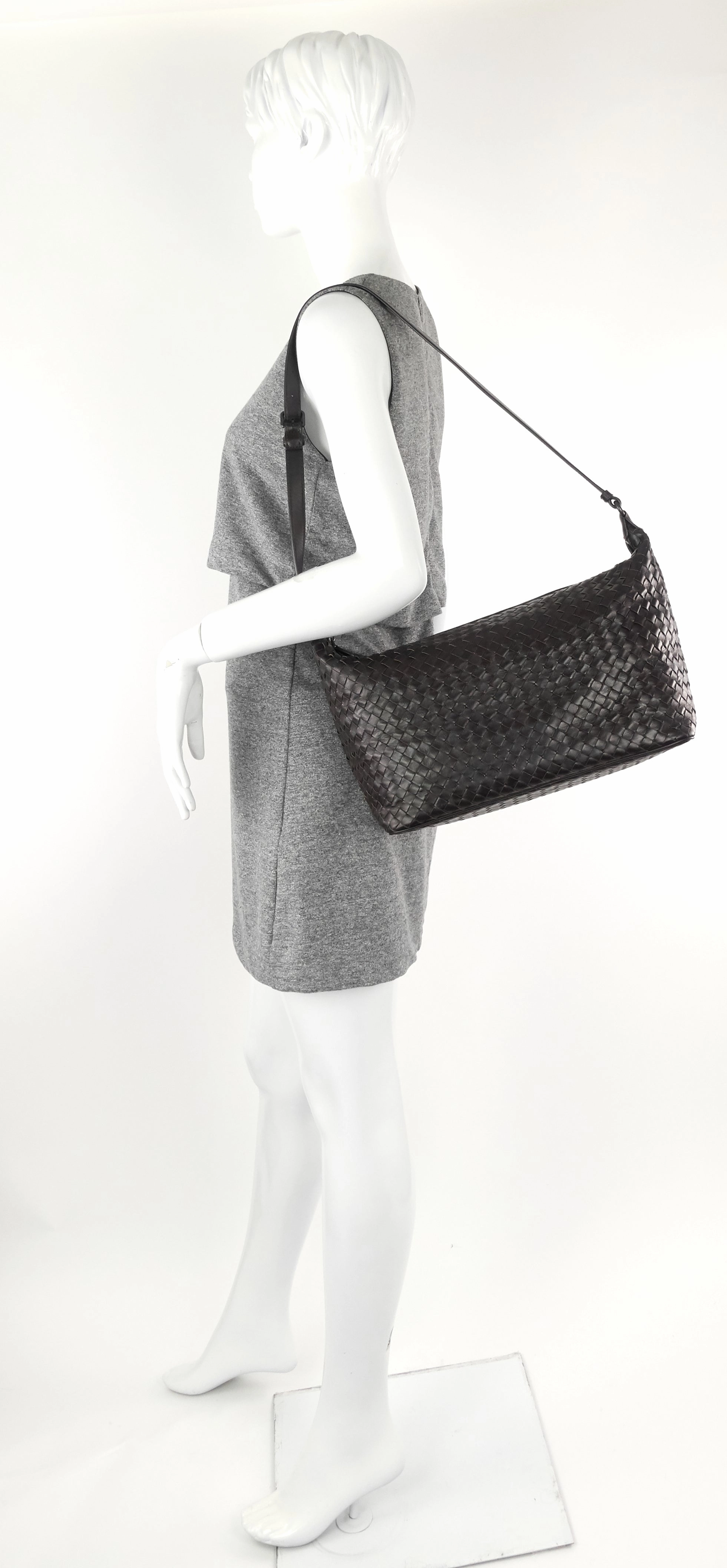 Large Intrecciato Leather Zip Shoulder Bag