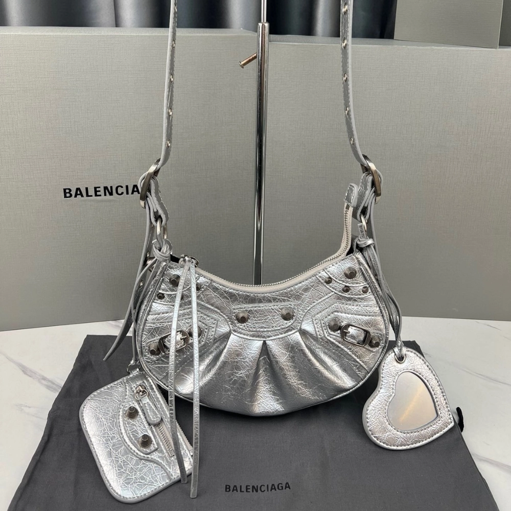 Le Cagole XS Metallized In Silver Leather Shoulder Bag for Women