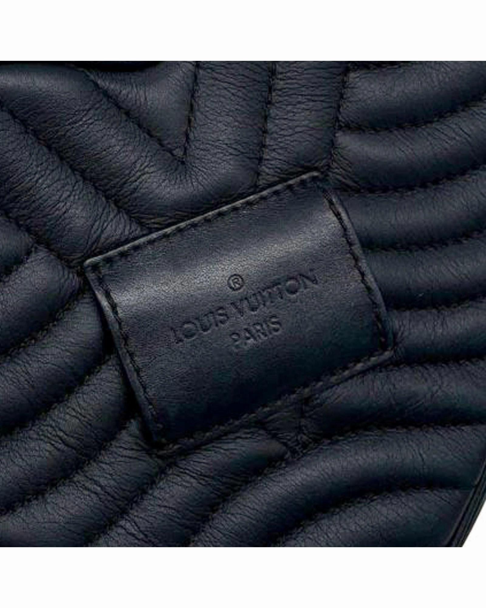 Leather Quilted Heart Crossbody Bag with Detachable Strap