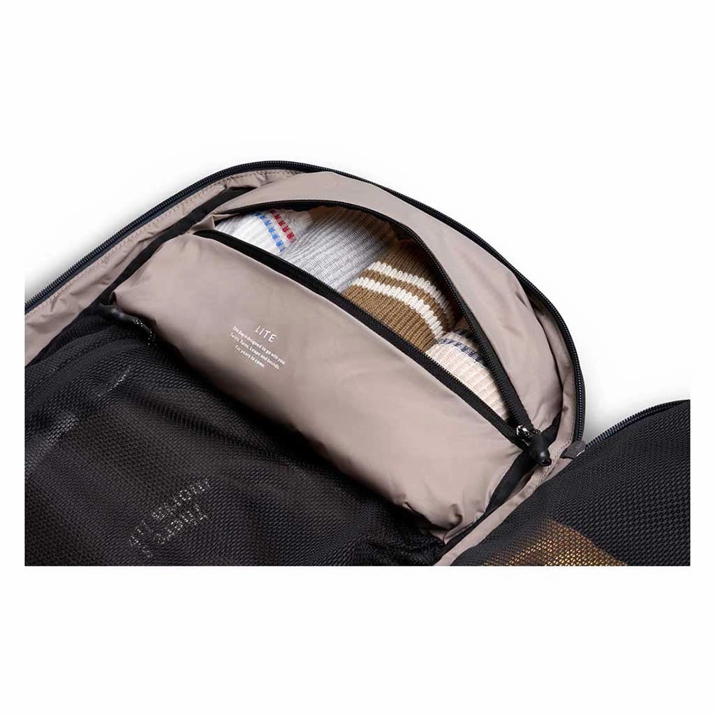 Lite Travel Pack