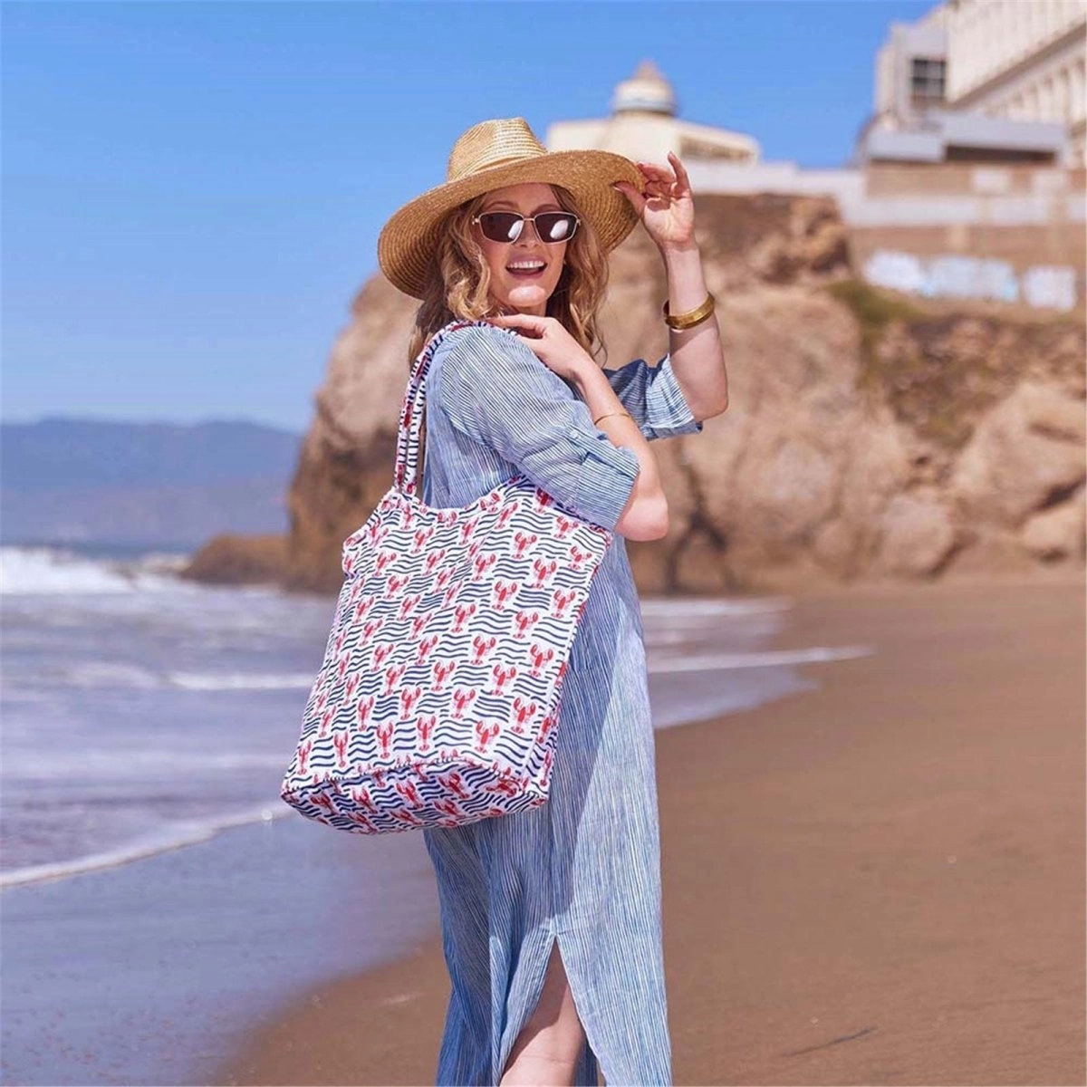 Lobster Waves Bucket Bag