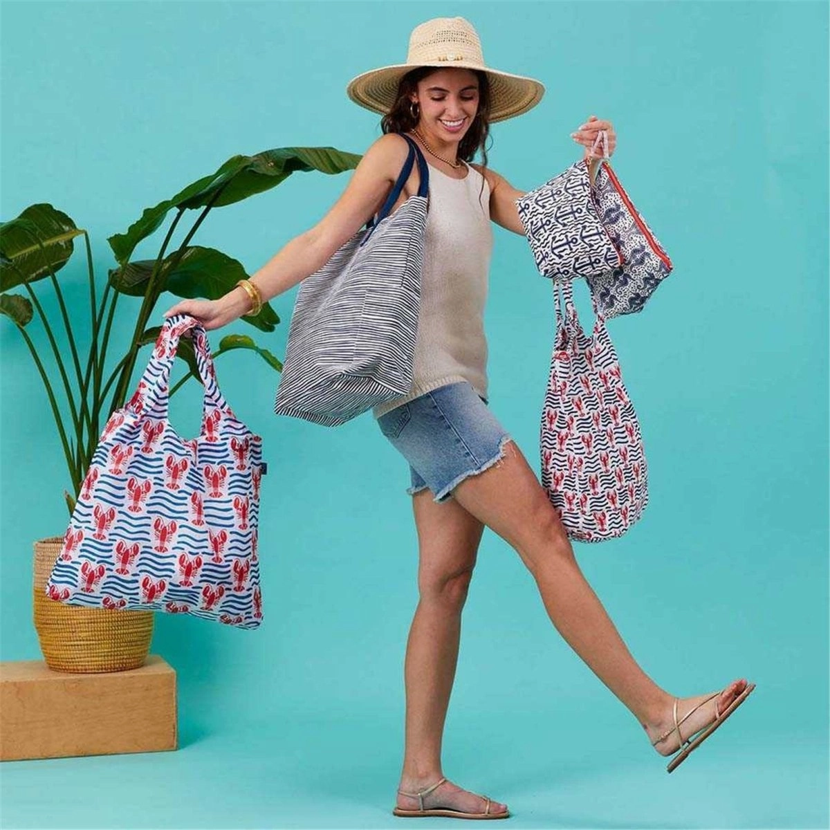 Lobster Waves Bucket Bag