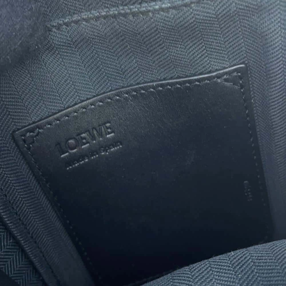 LOEWE Vertical crossbody pocket BlackC565S59X01 Leather