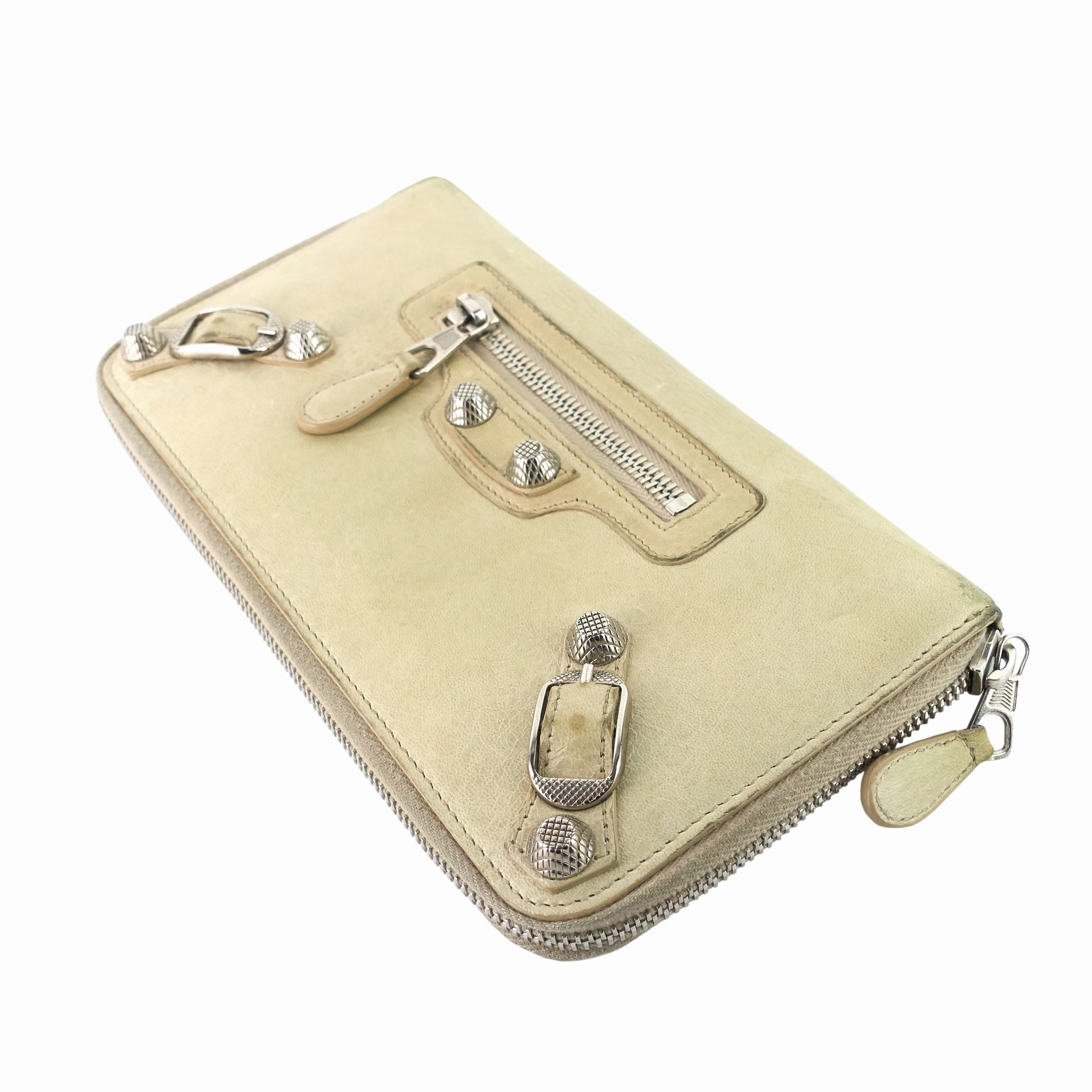 Long Zipper Agneau Leather Wallet