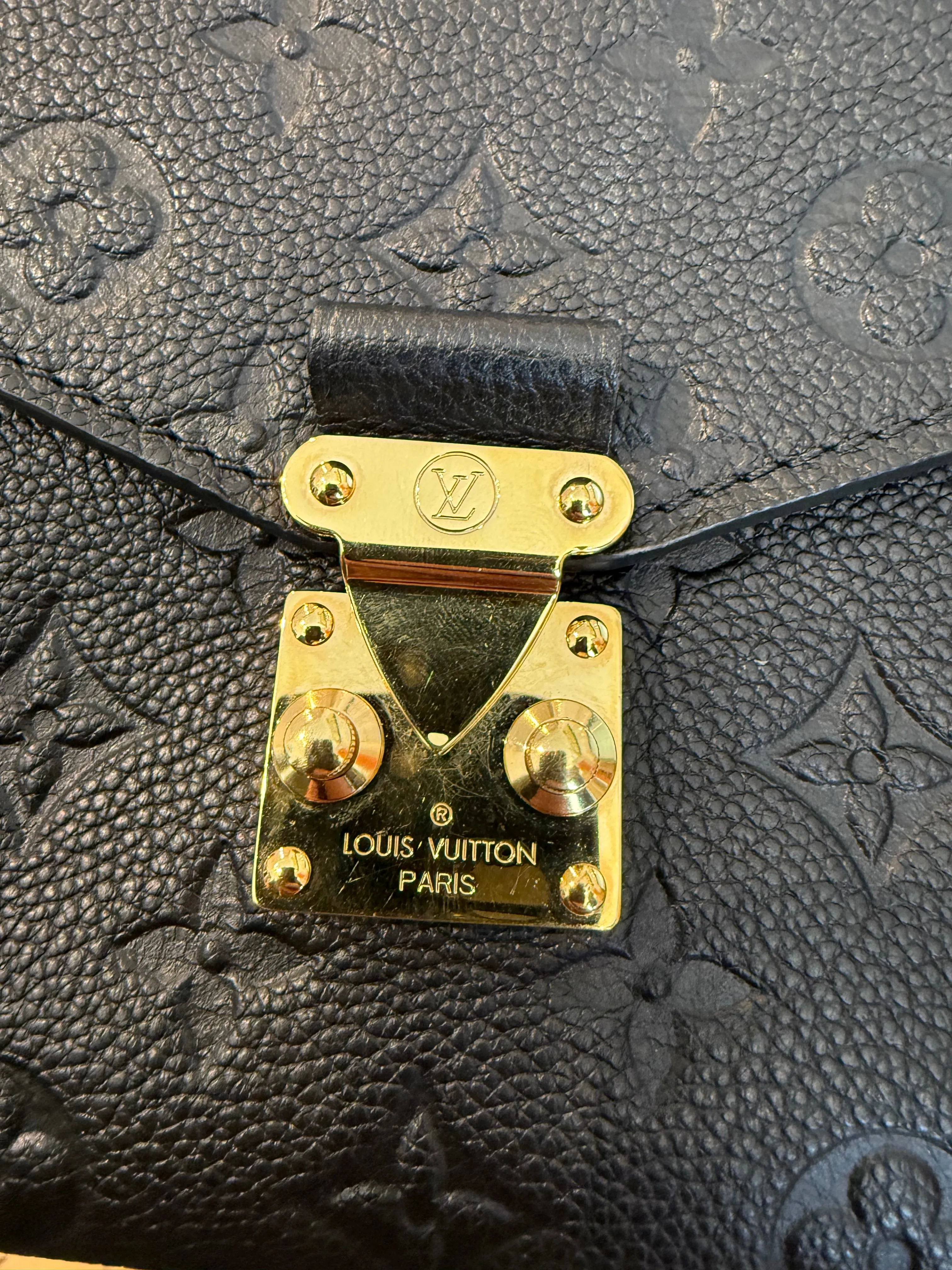 Louis Vuitton Black Empriente Leather Pochette Metis Crossbody
