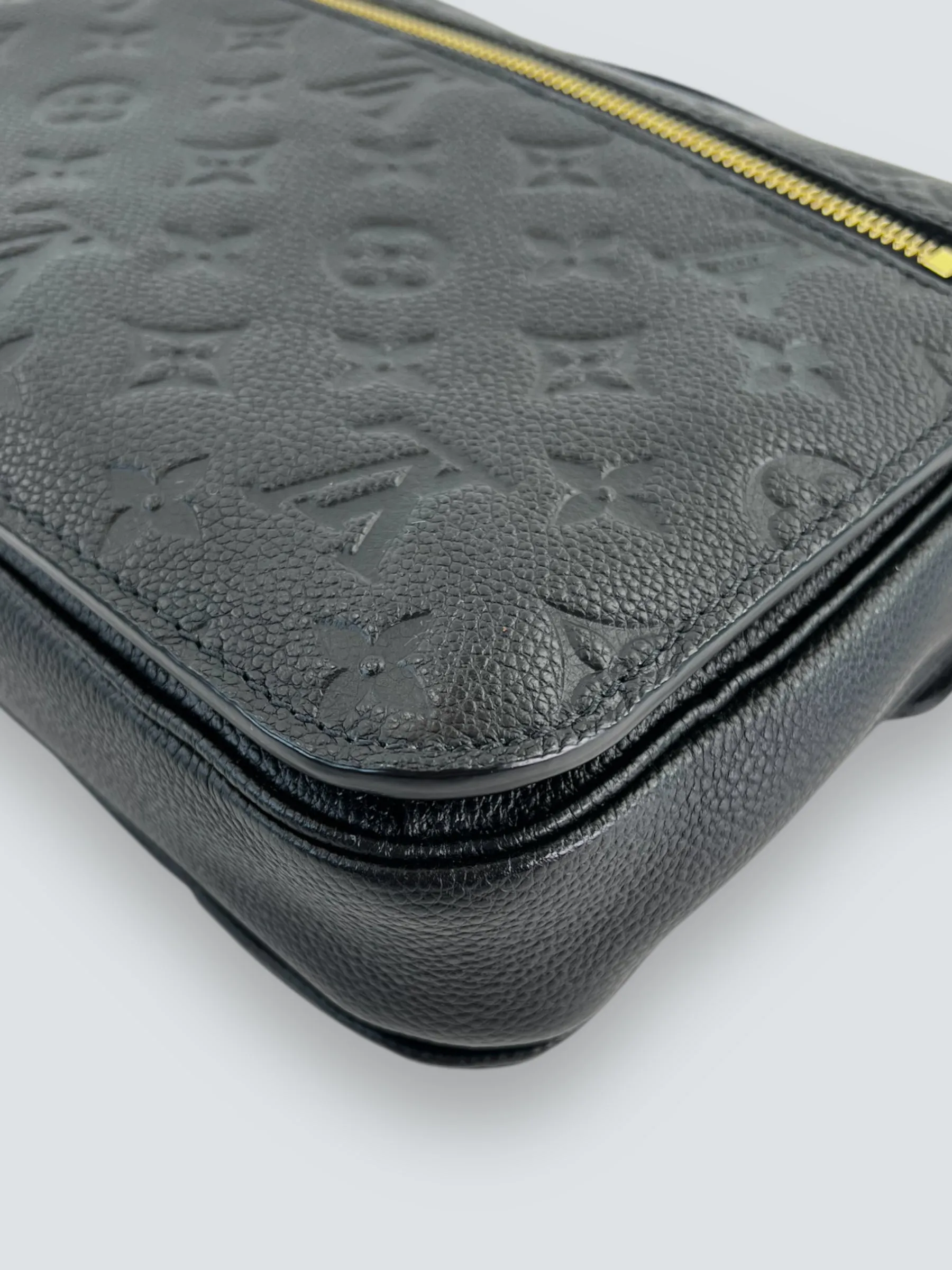 Louis Vuitton Black Empriente Leather Pochette Metis Crossbody