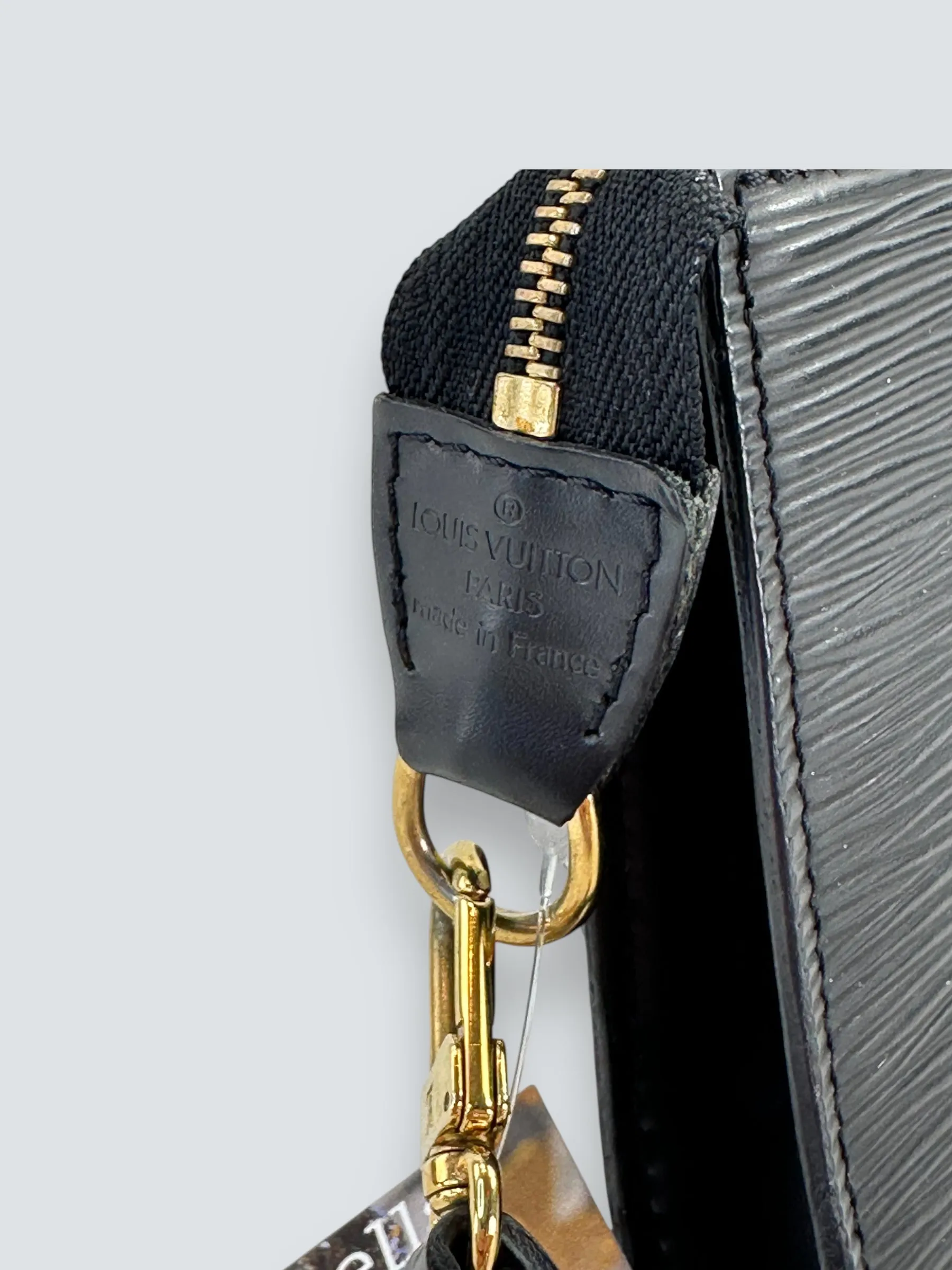 Louis Vuitton Small Black Epi Leather Pochette