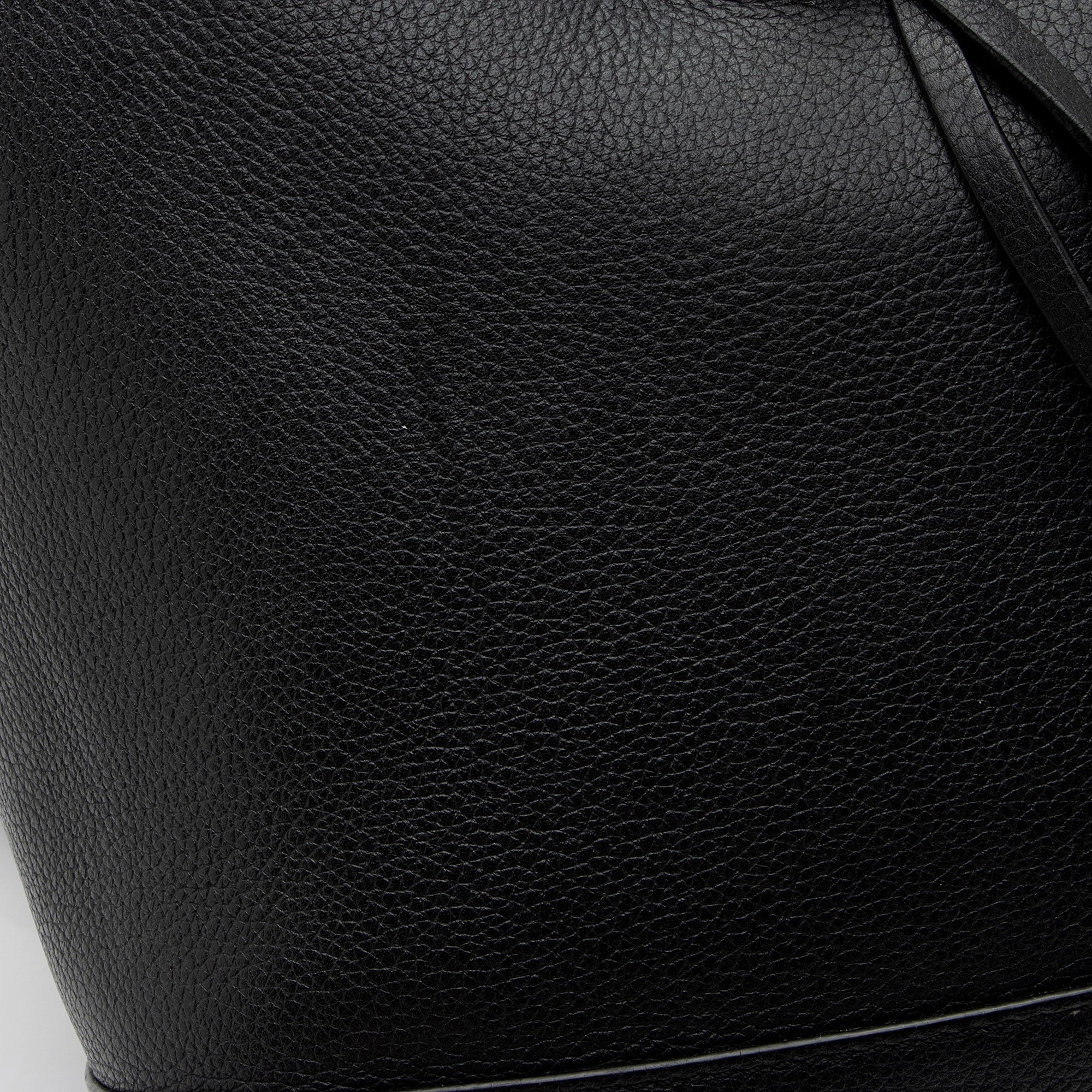 Louis Vuitton Calfskin Lockme Backpack (SHF-NeVC3G)