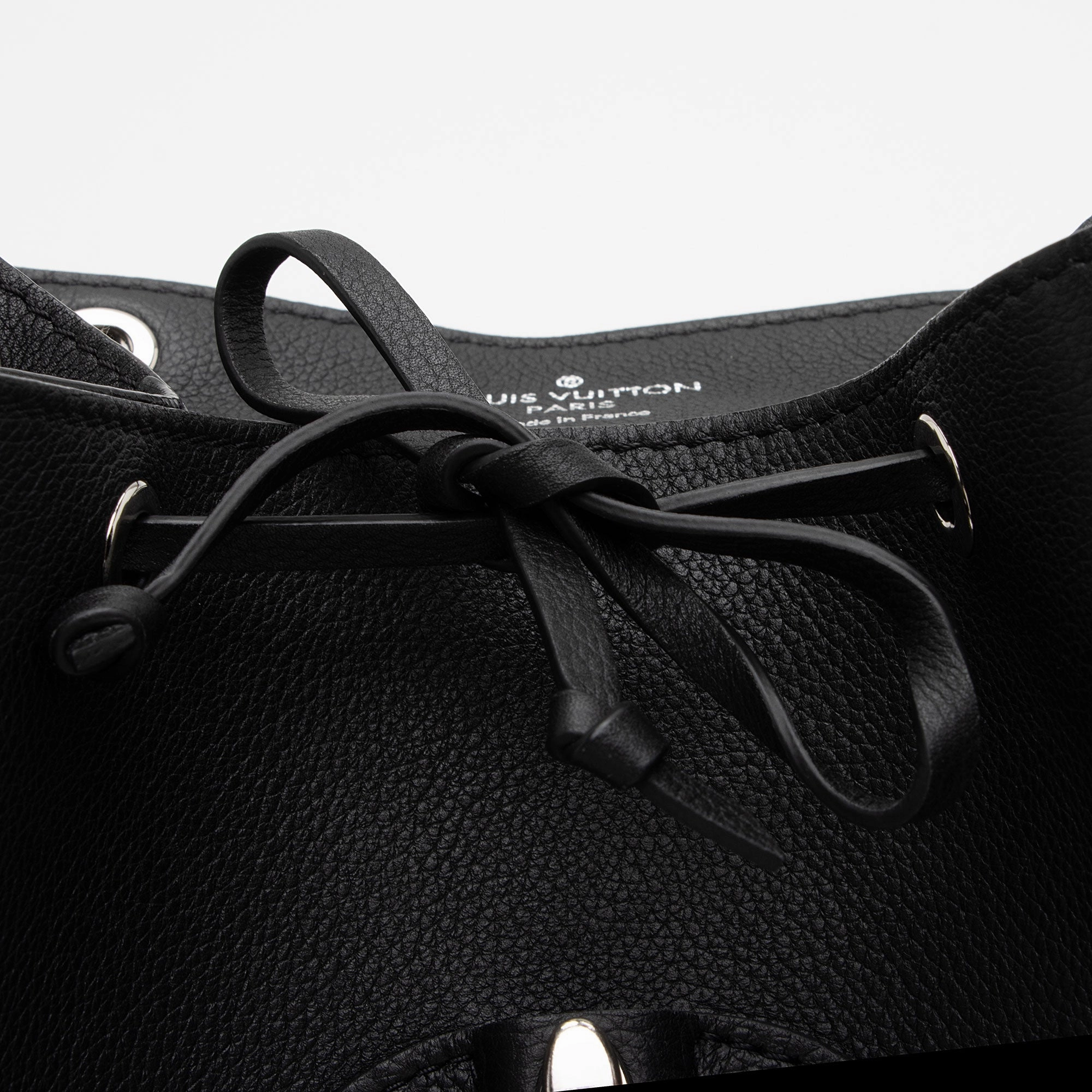 Louis Vuitton Calfskin Lockme Backpack (SHF-zVEB4r)