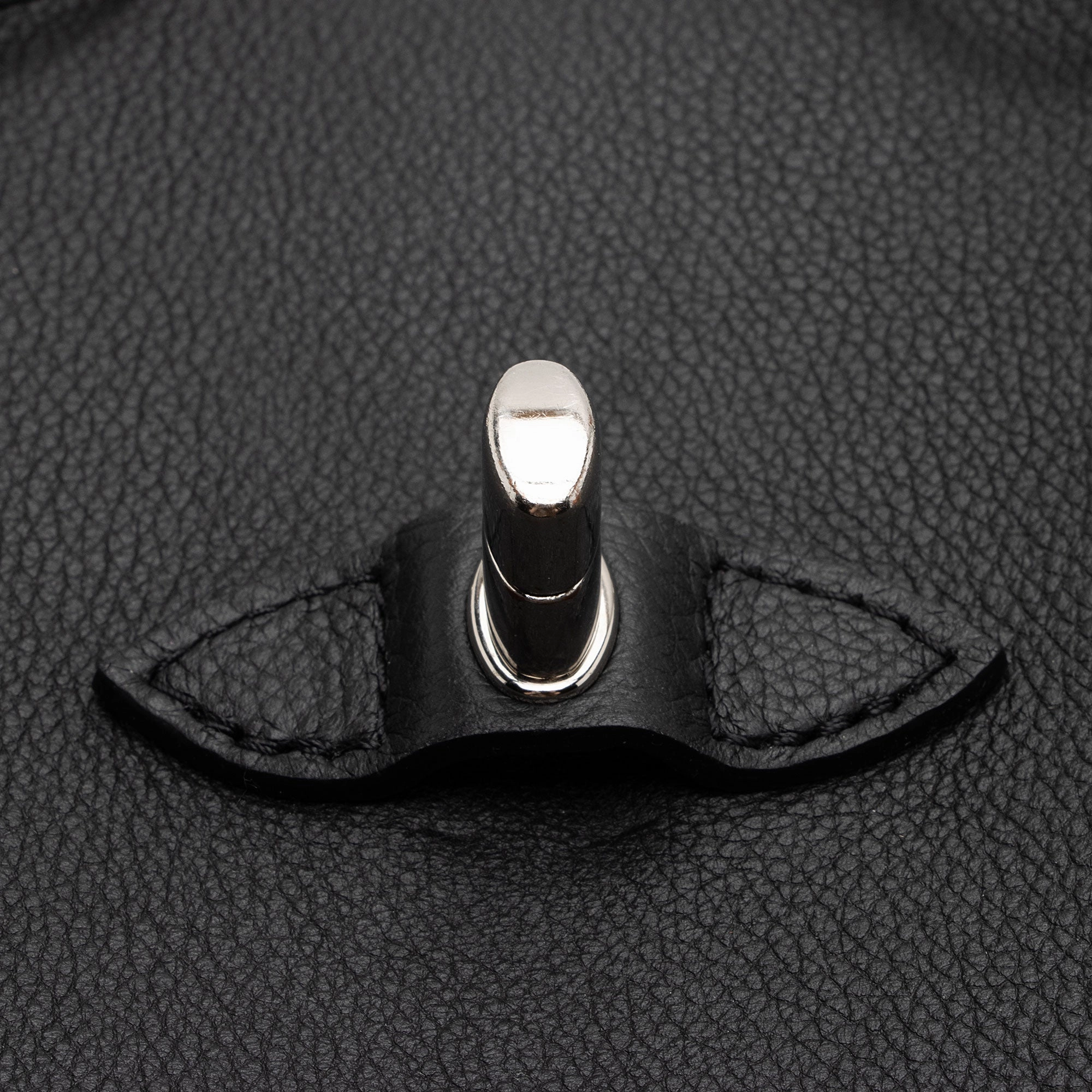 Louis Vuitton Calfskin Lockme Backpack (SHF-zVEB4r)