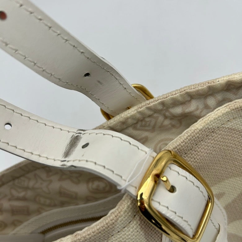 Louis Vuitton Canvas Ivory Shoulder Bag Medium