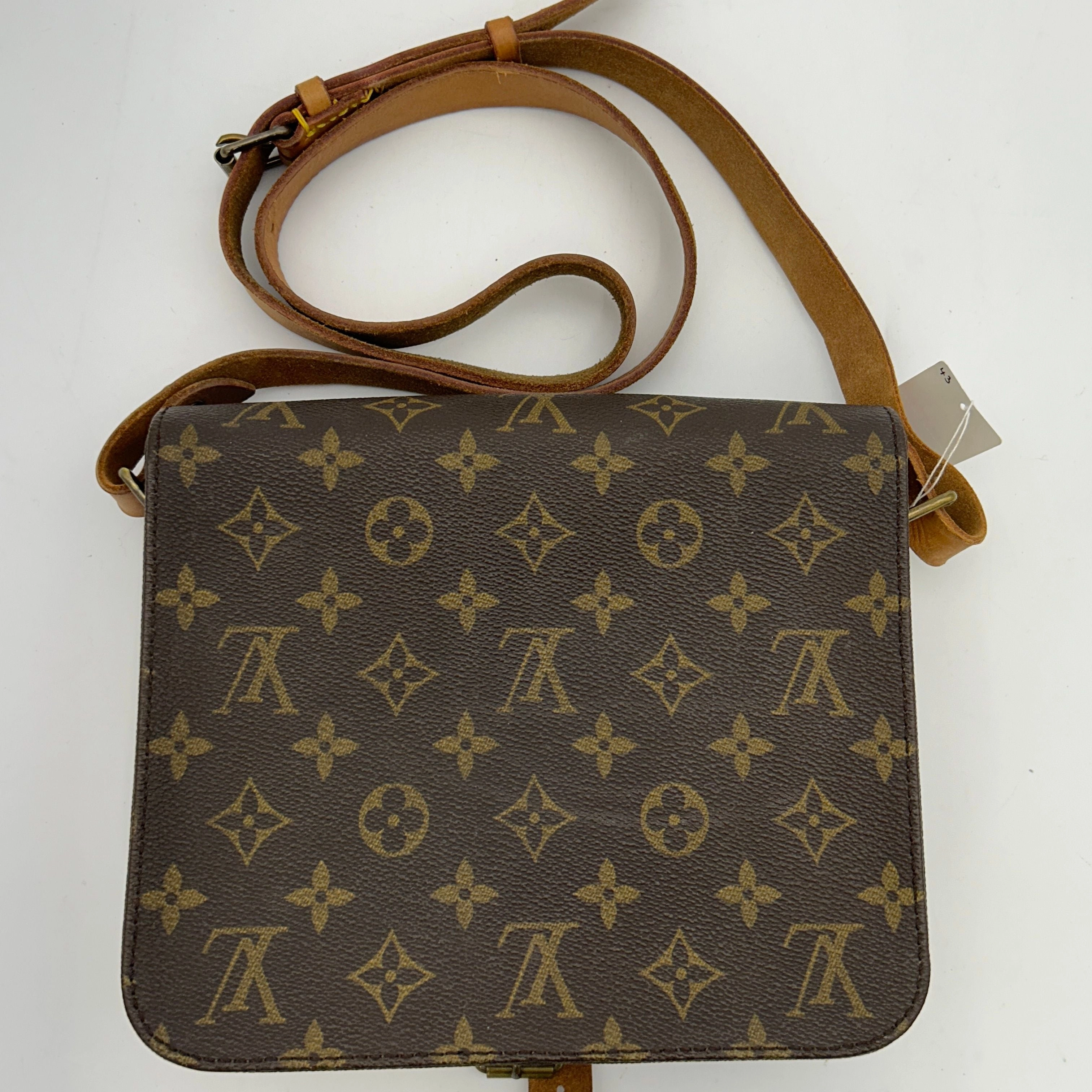 Louis Vuitton Cartouchiere MM Bag Crossbody Purse YVEAE952