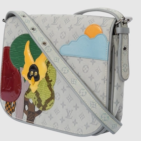 Louis Vuitton Crossbody bag in Grey Limited