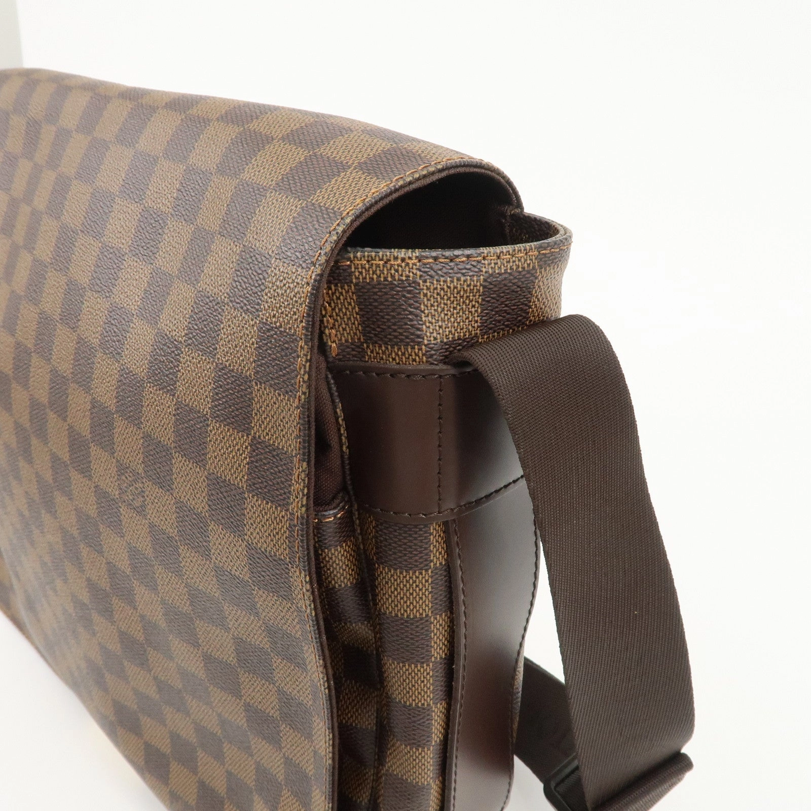 Louis Vuitton Damier Ebene Bastille Shoulder Bag N45258