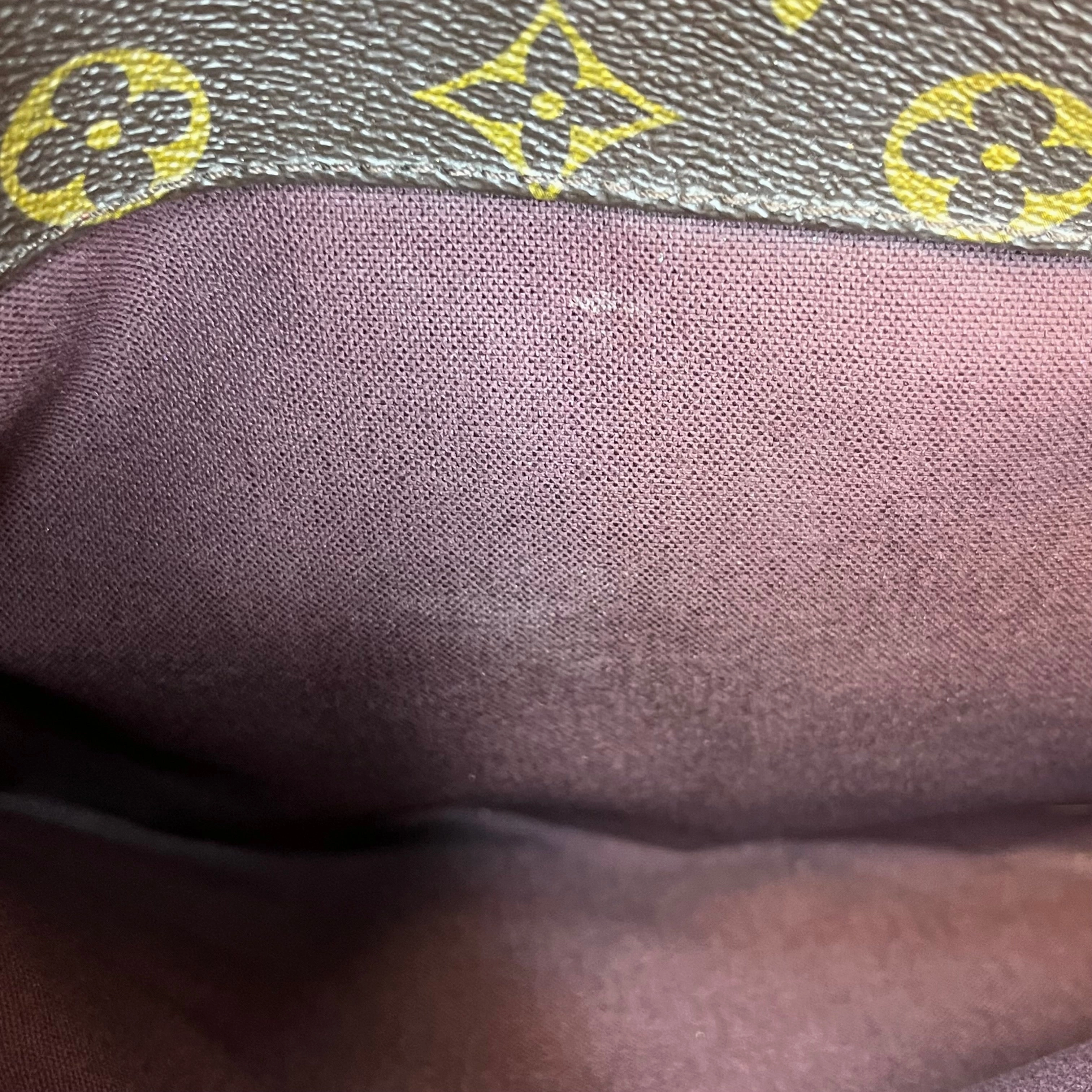 LOUIS VUITTON District MM Monogram Macassar Canvas Messenger Bag