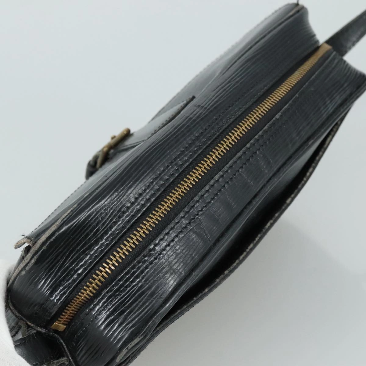 LOUIS VUITTON Epi Jeune Fille MM Shoulder Bag Black M52152 LV 107155