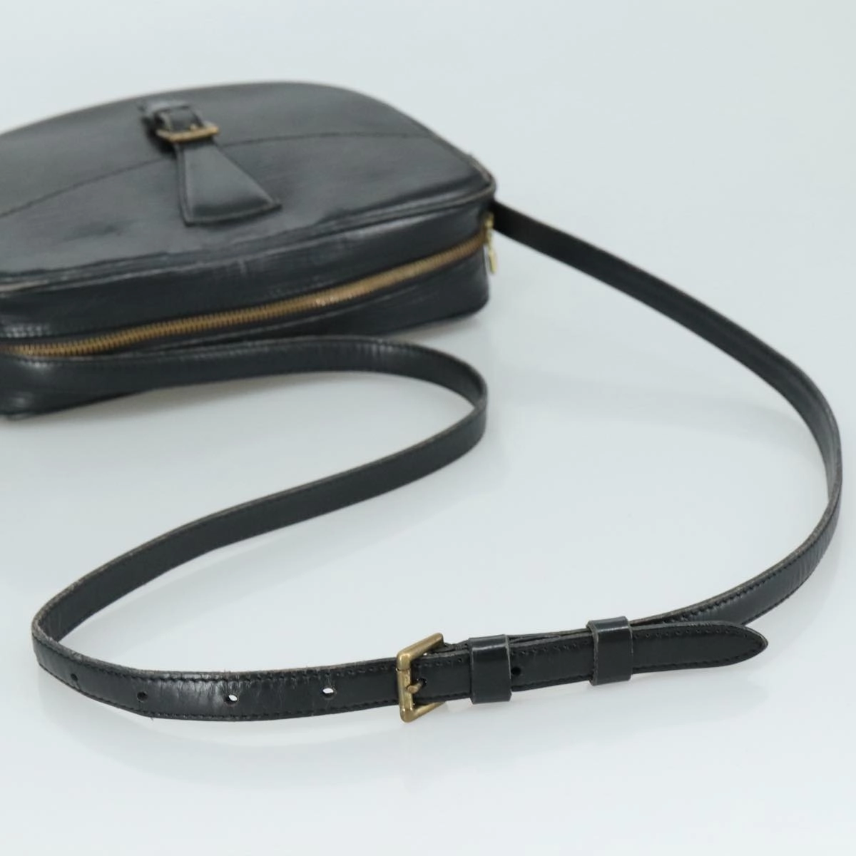 LOUIS VUITTON Epi Jeune Fille MM Shoulder Bag Black M52152 LV 107155